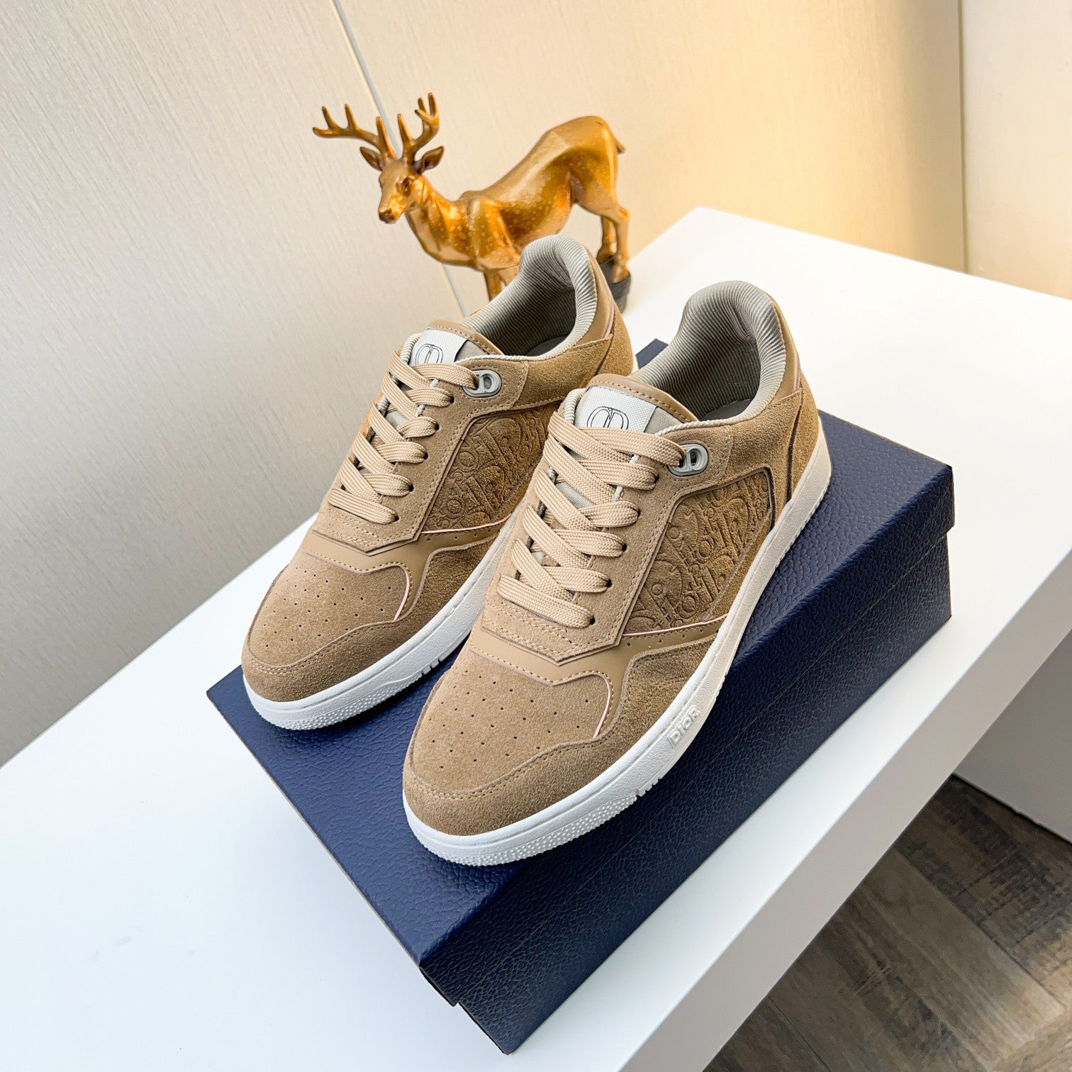 CD 25 B57 Sneaker Brown Suede 750636