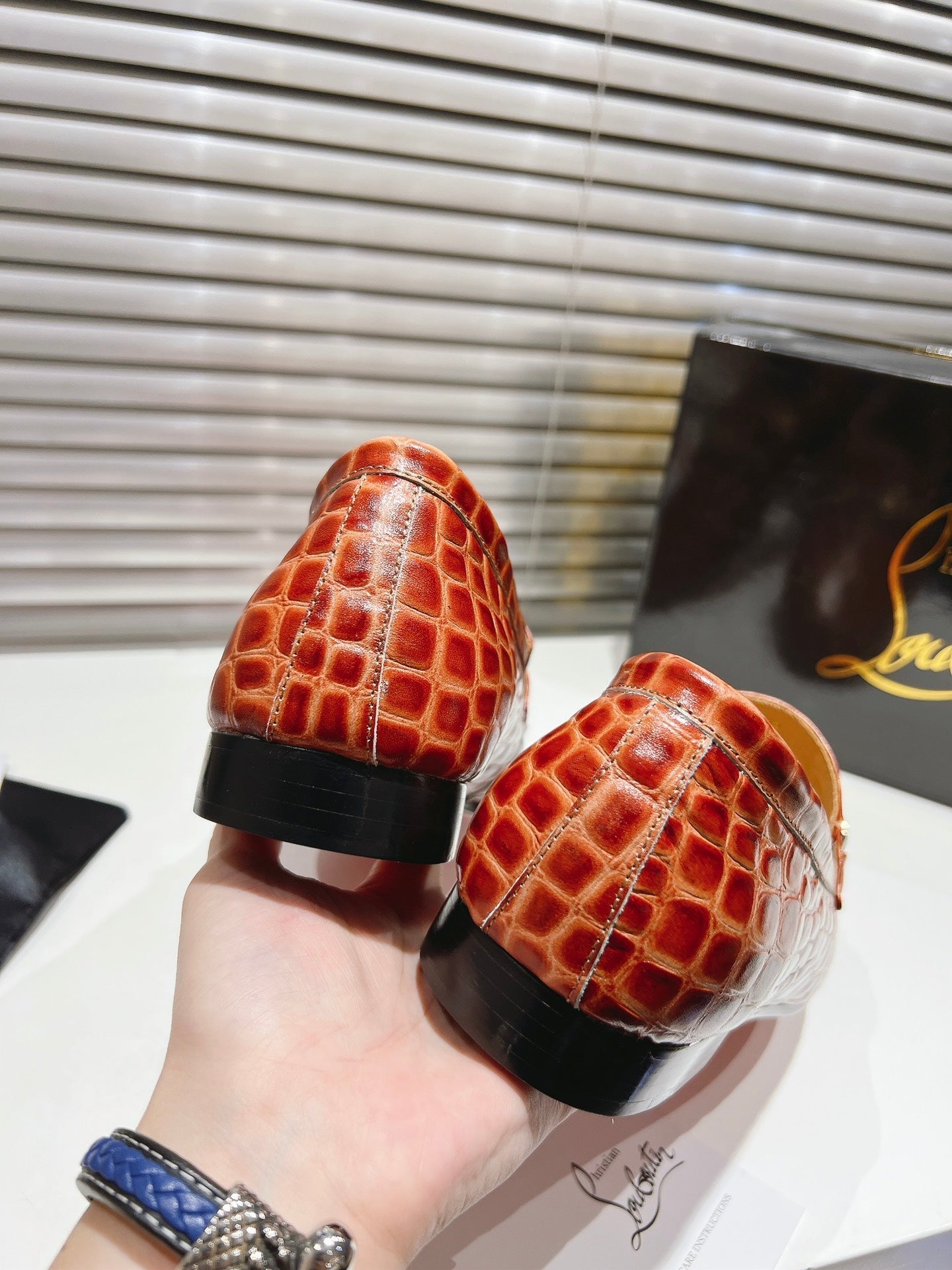 CL 25 MJ Moc Loafers Alligator Embossed Calf Leather 242290