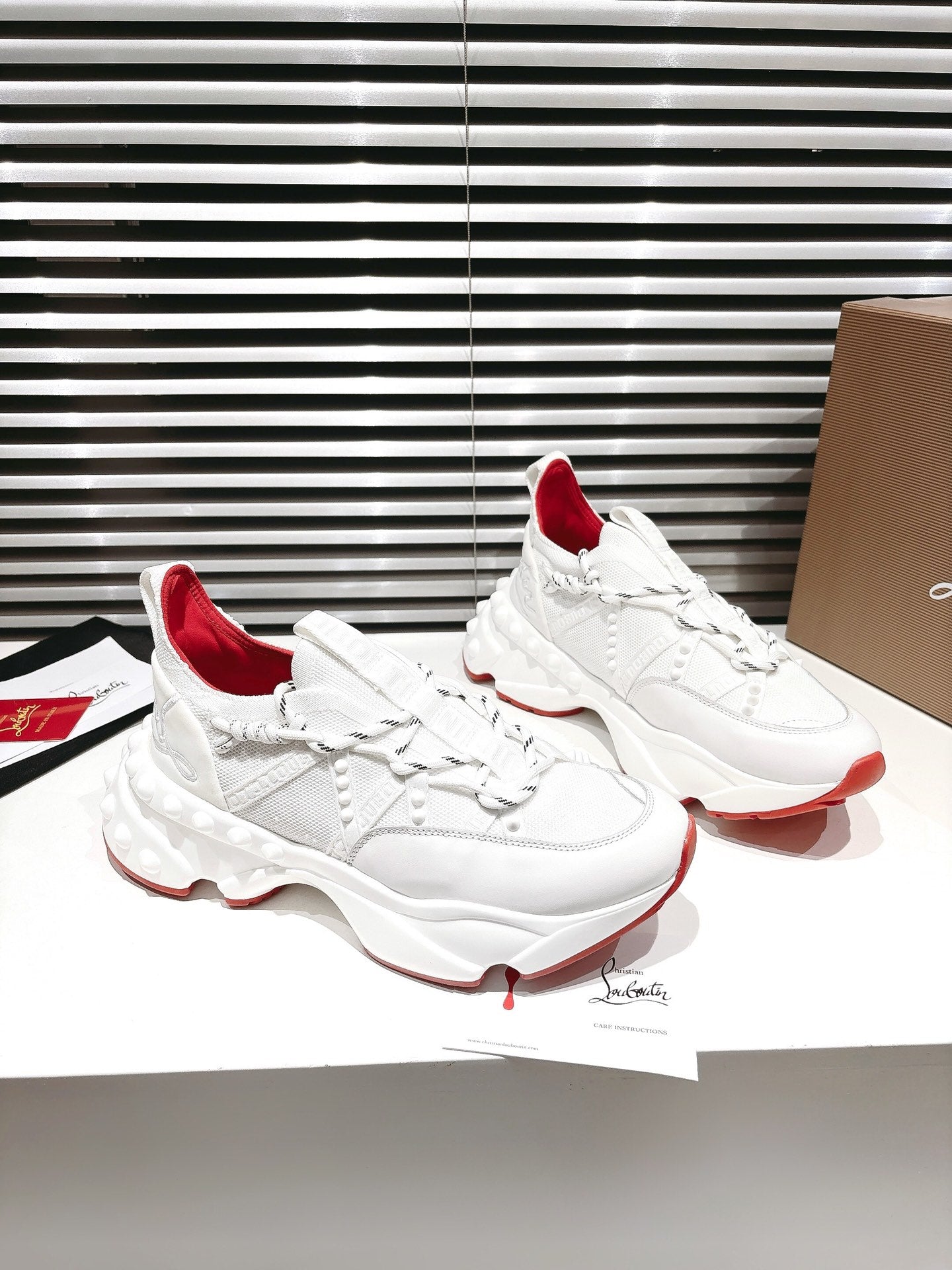 CL 25 Trailnrun Sneaker White Calfskin Mesh 323170