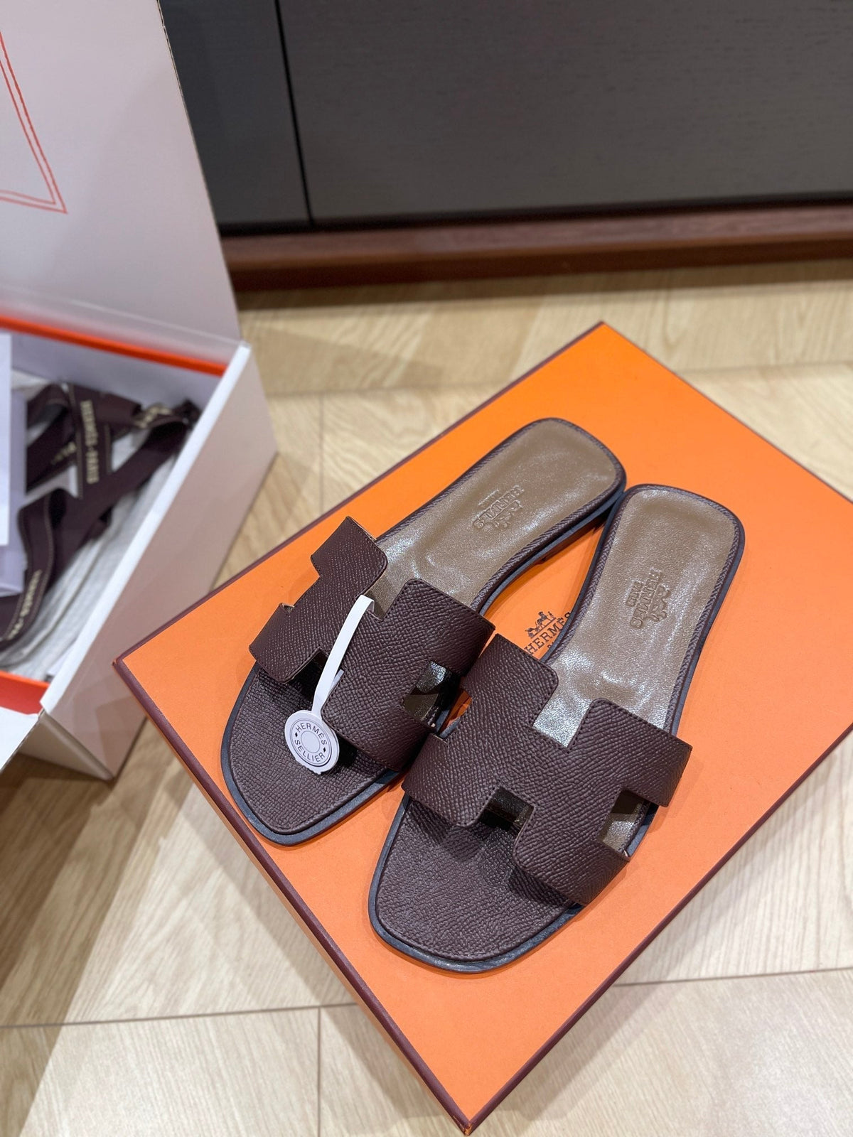 HM 25 Oran sandal Epsom calfskin 245712