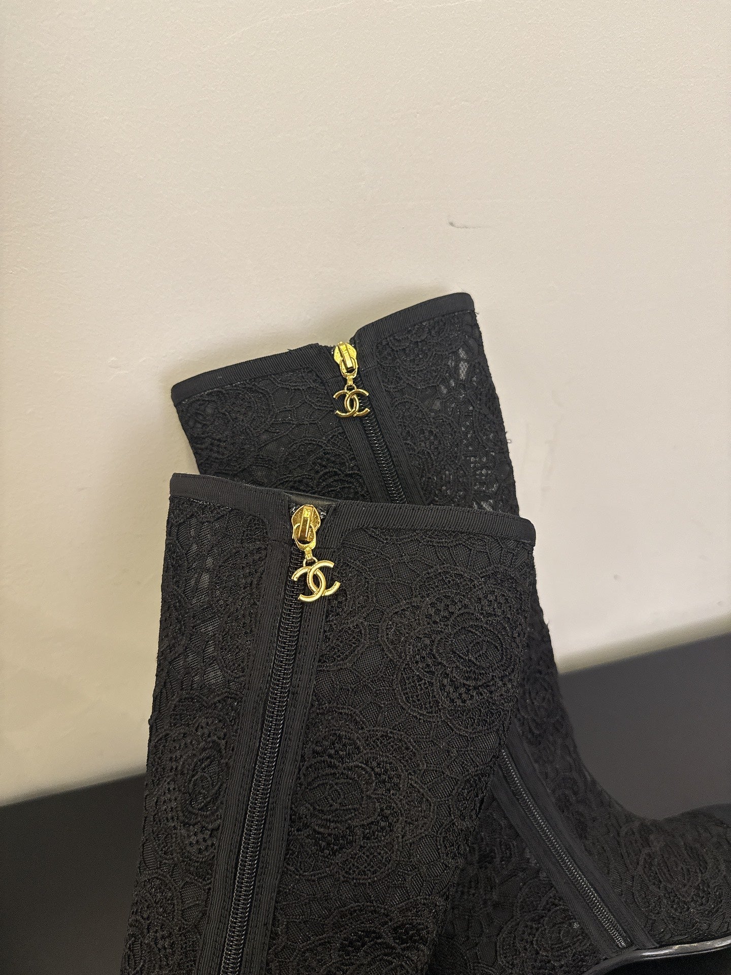 CC 25 Long Boot Black Mesh 354927