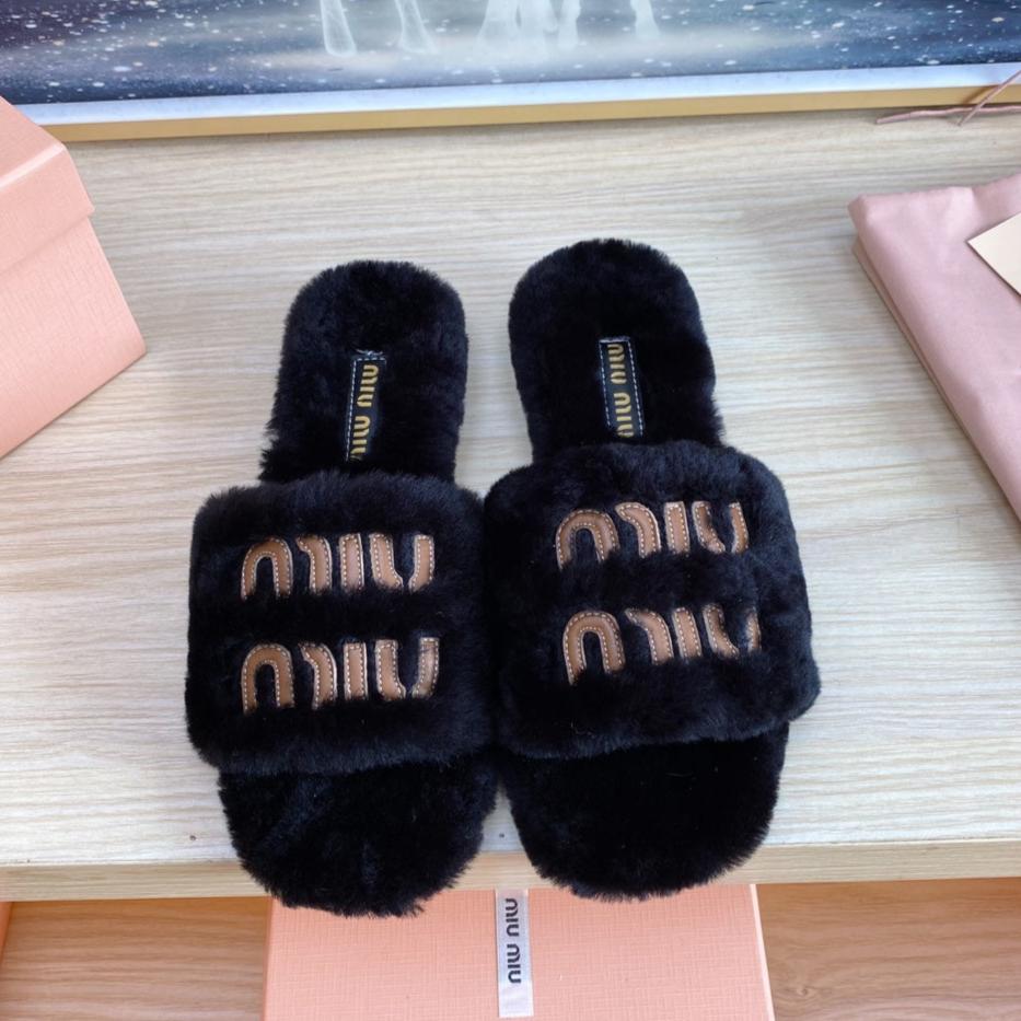 Miu Slippers Black Wool