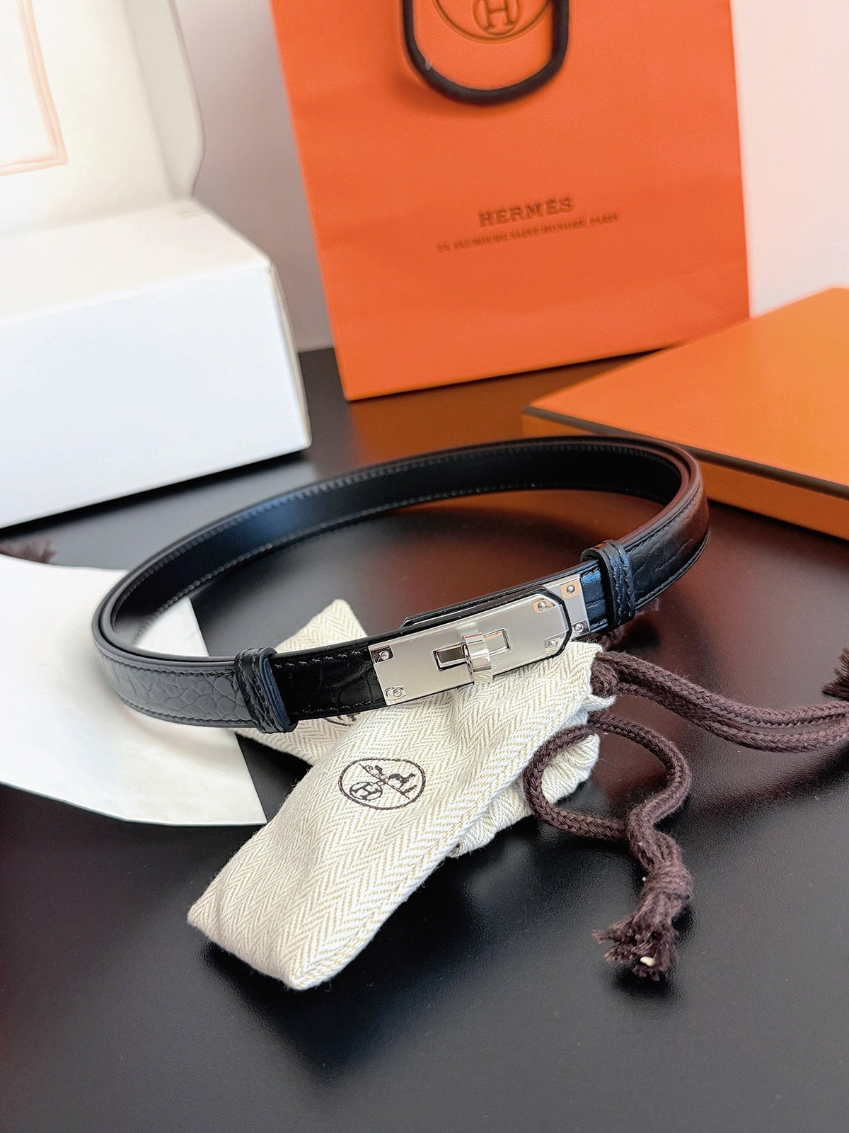 Hermes 2026 Kelly 18 Belt Crocodile-embossed Epsom Calfskin 214097