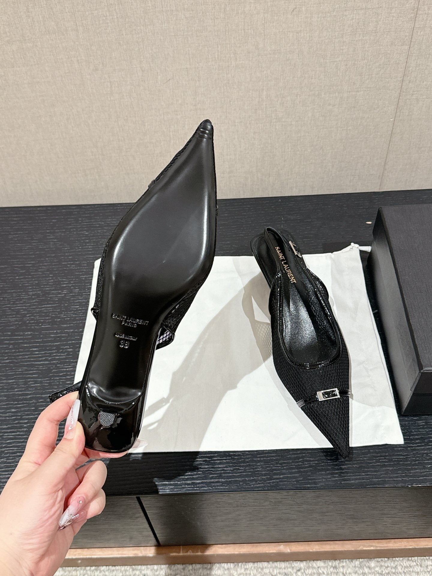 SL CHERISH BUCKLE SLINGBACK 45 BLACK MESH