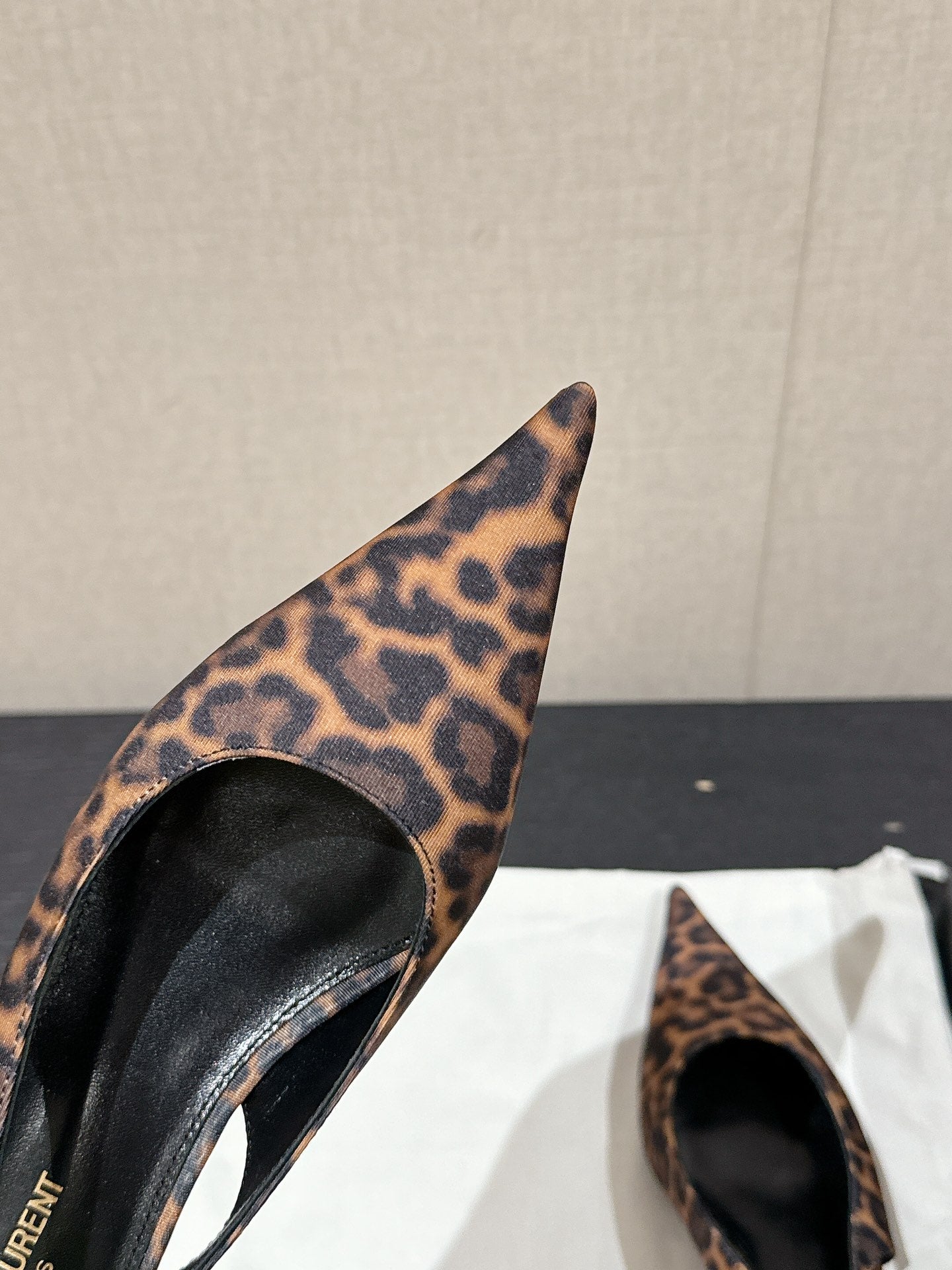 SL CHERISH LEOPARD SLINGBACK AMBER CANVAS