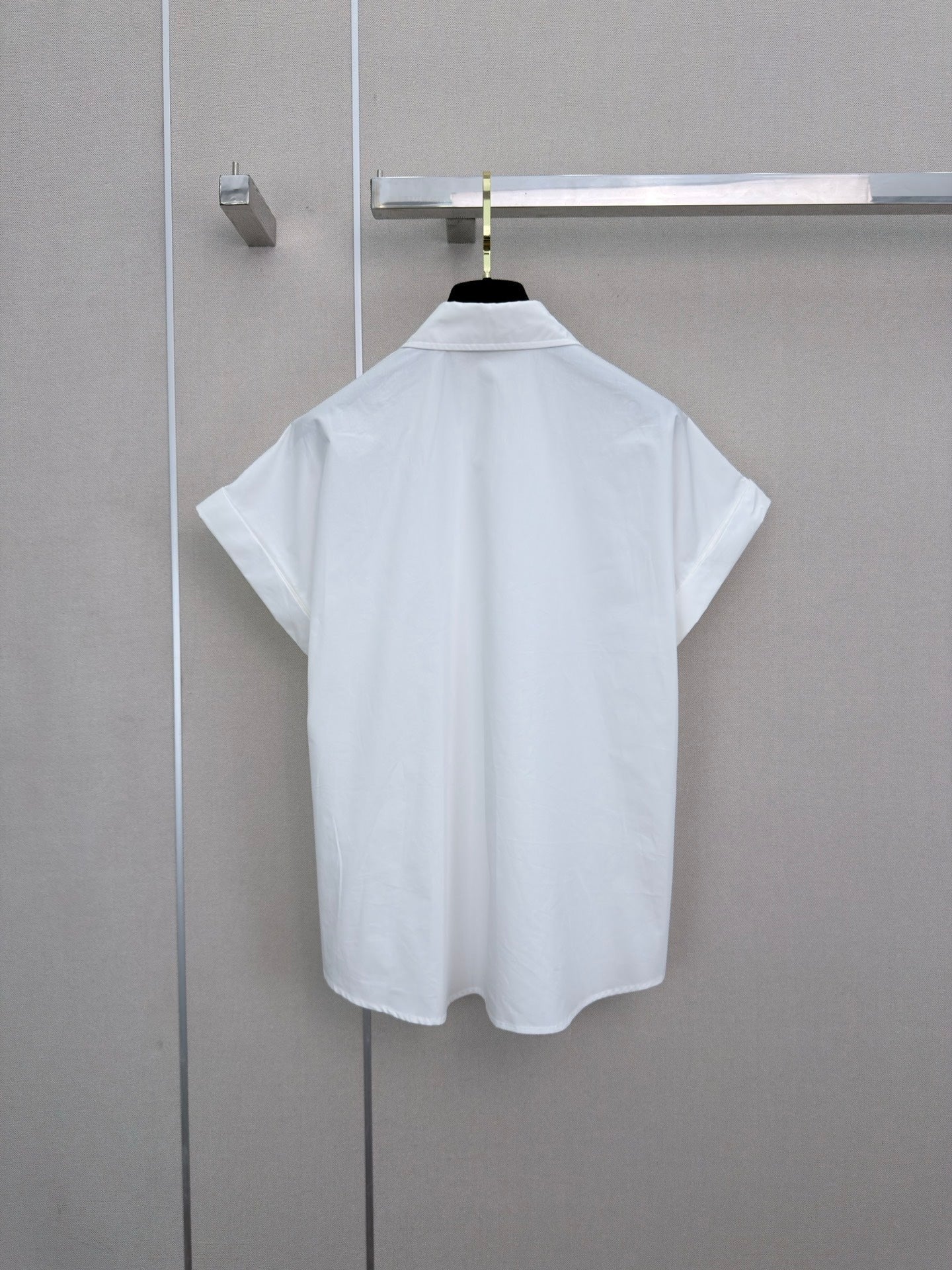 Chanel 2026 Short-sleeved Shirt With Double C Embroidery White Cotton 375211
