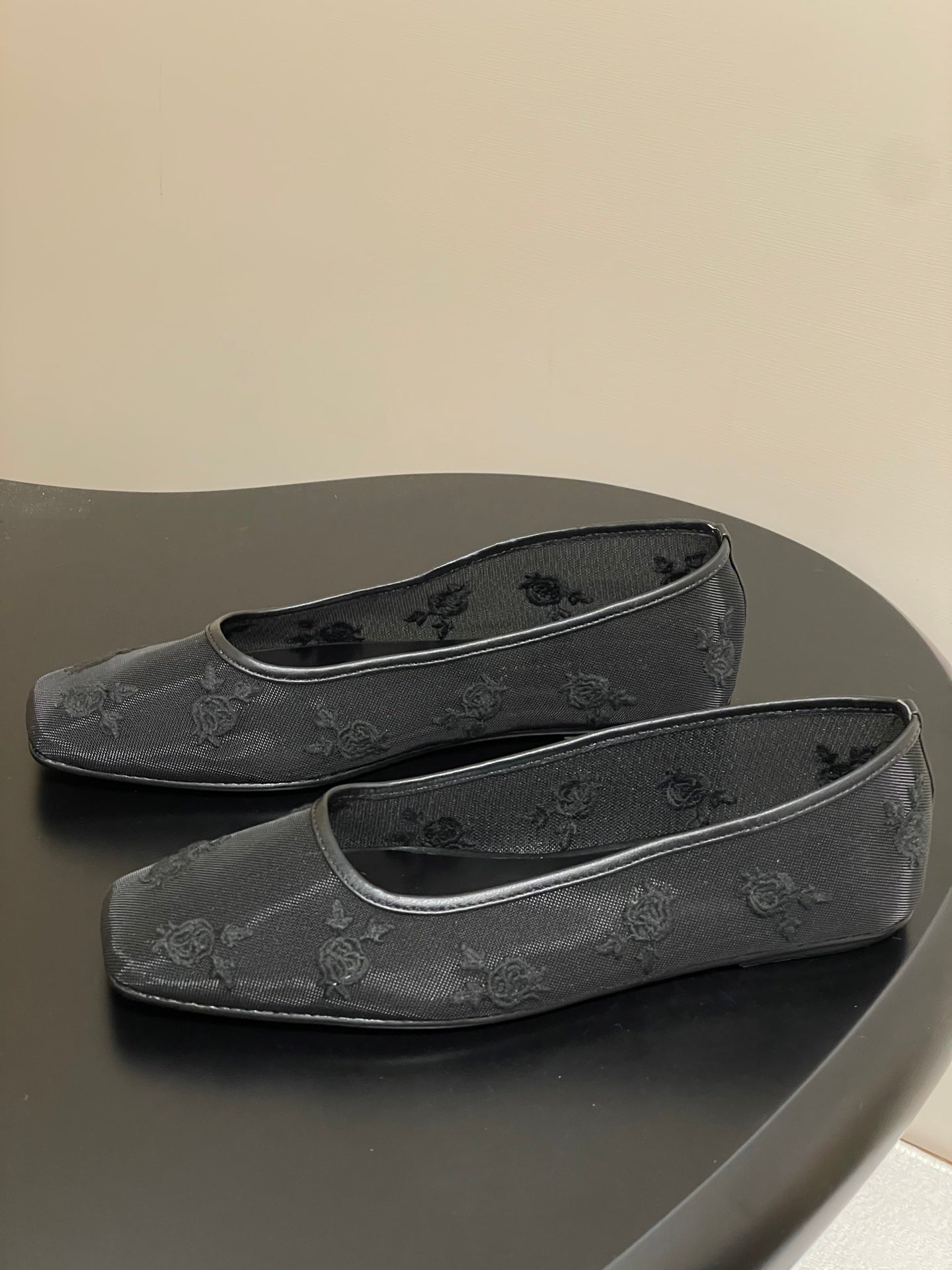 Manolo 25 Ballet Flats Black Mesh Fabric 319742