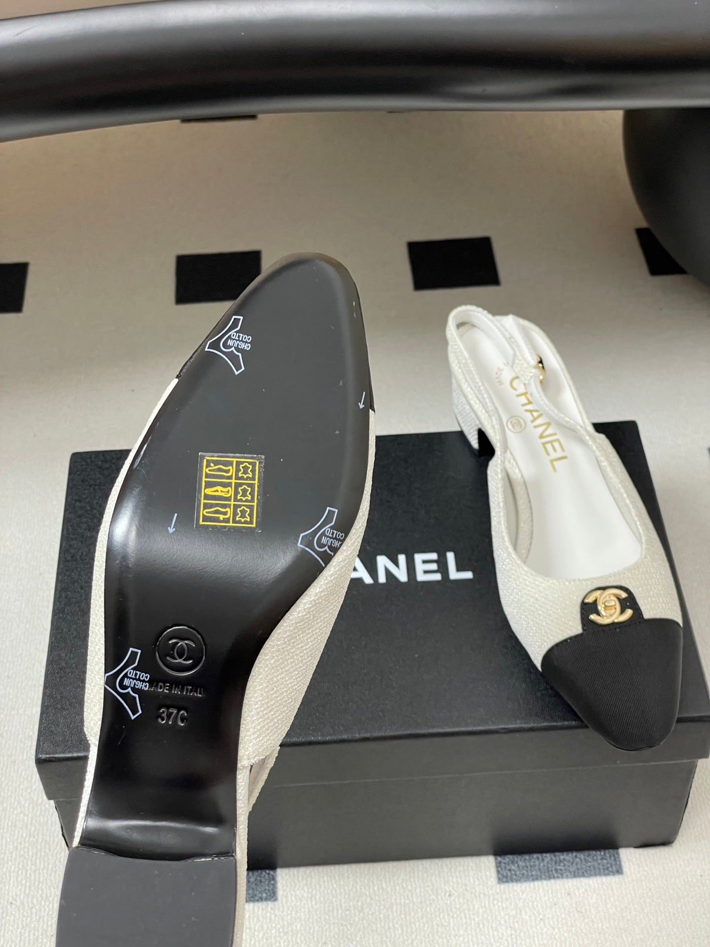 Chanel 25 Slingback Black White Lambskin Fabric 473211