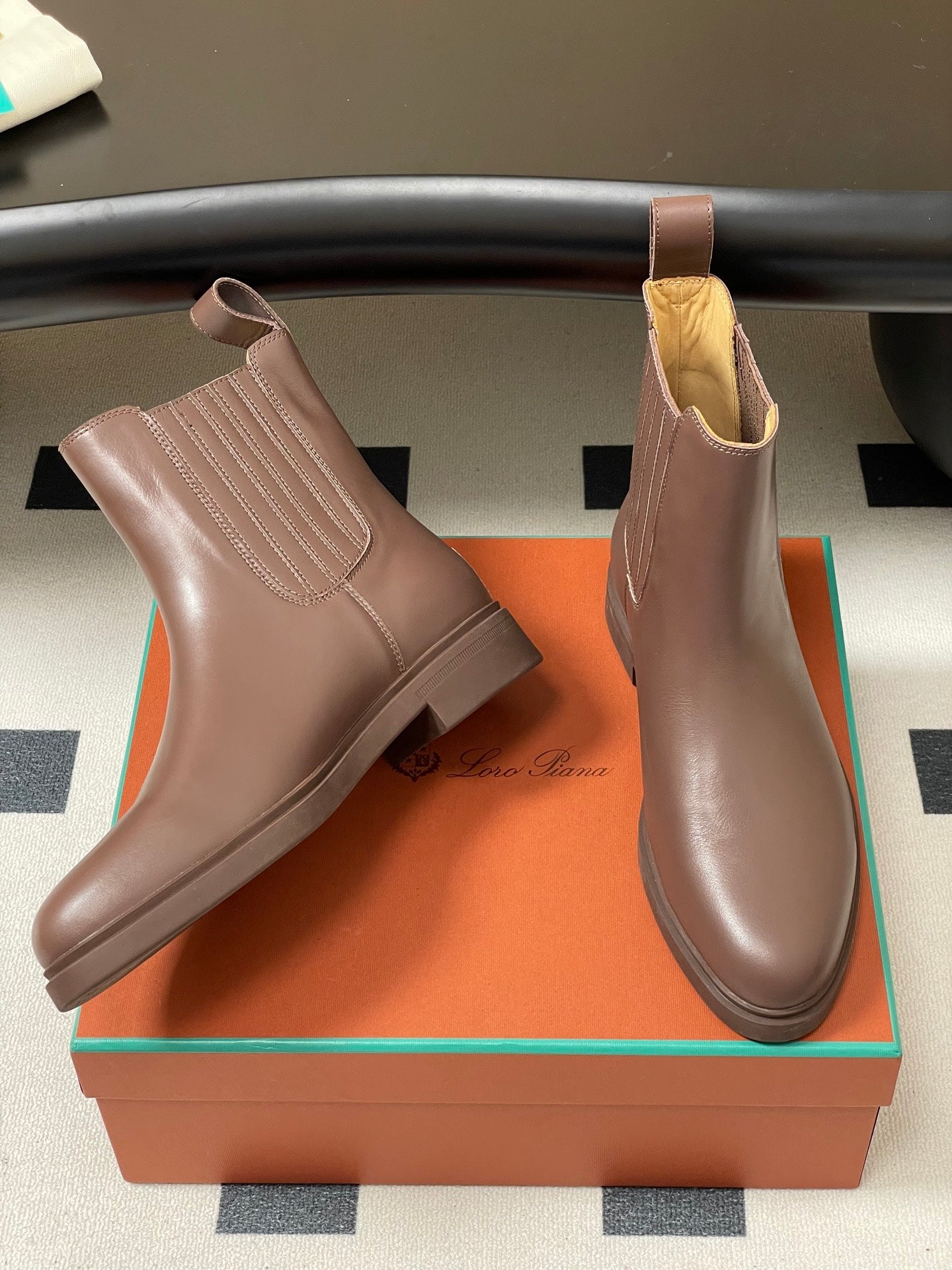 LP 25 Short Boot Chocolate Cowhide 534655