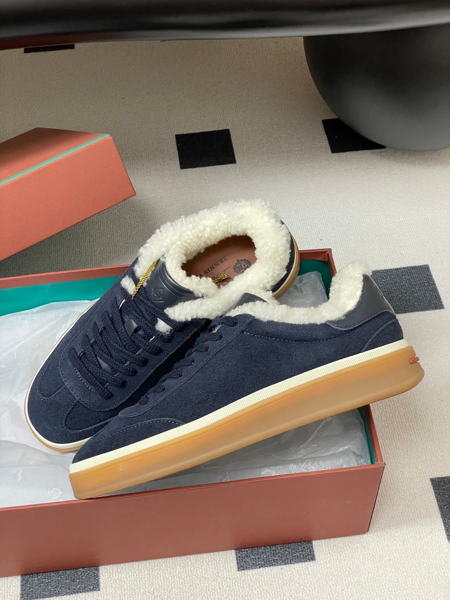 LP 25 Fur Sneaker Navy Blue Suede Cowhide 534664