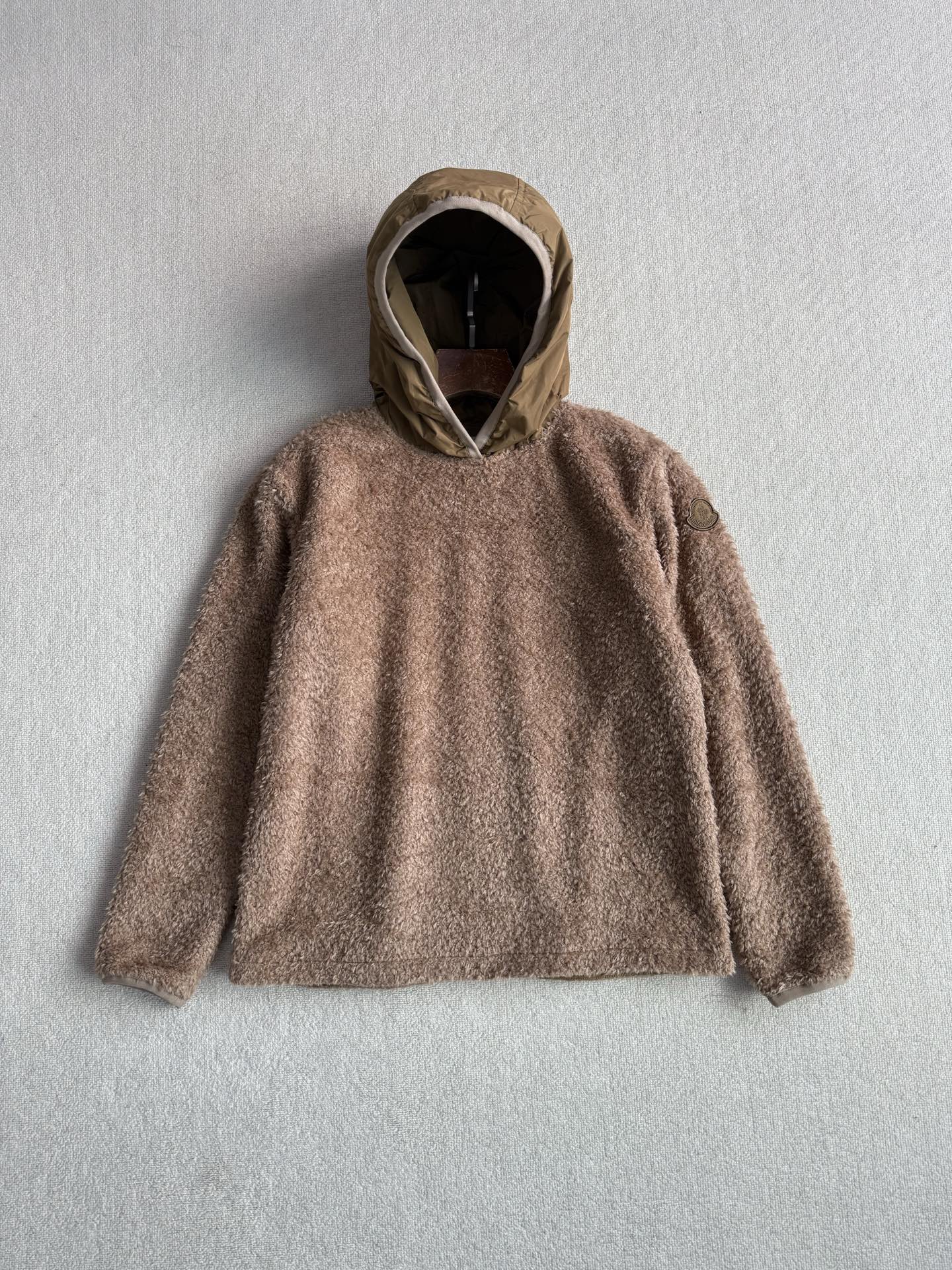 MC 2025 Sweatshirt Brown Teddy Felt Fabric