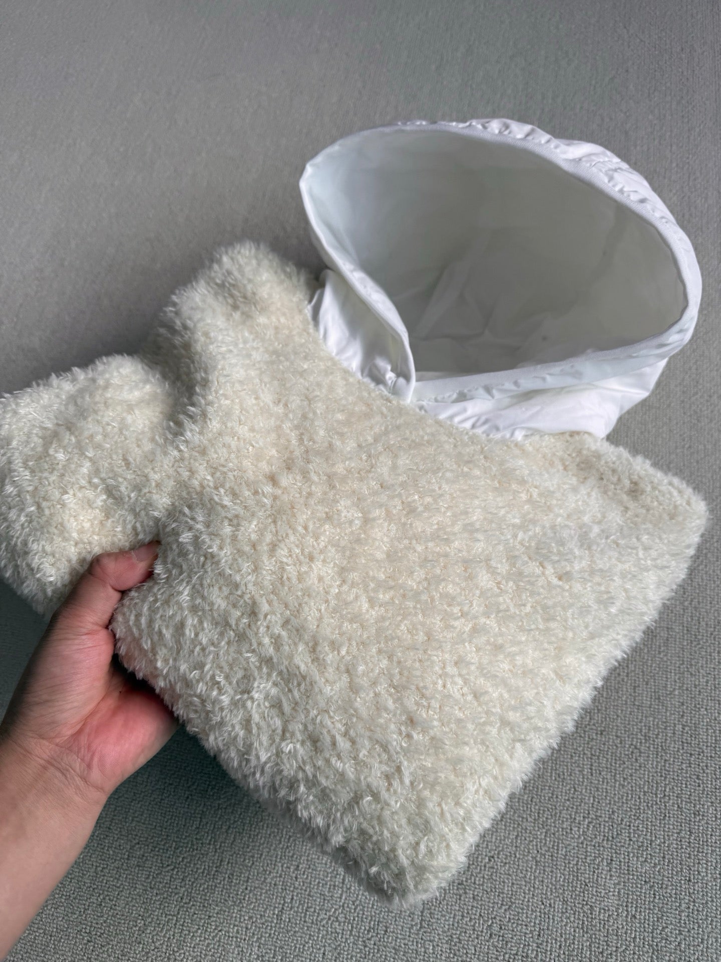 MC 2025 Sweatshirt Ivory White Teddy Felt Fabric