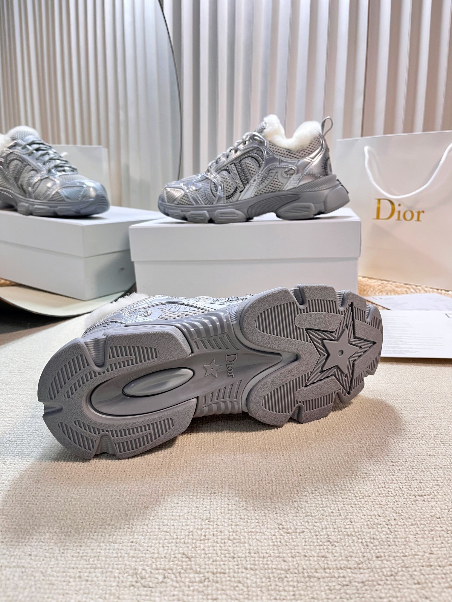 CD Chrono Sneaker In Silver Mesh Fabric With Fleece Lining 992619