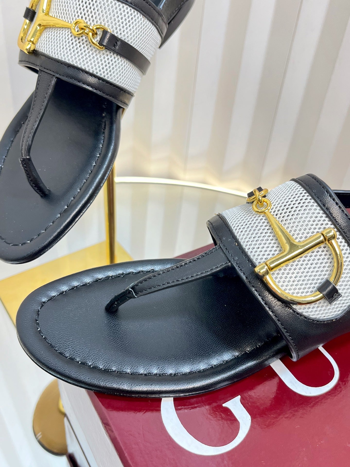 GC 25 Thong Sandal Black  Canvas Sheepskin 294672
