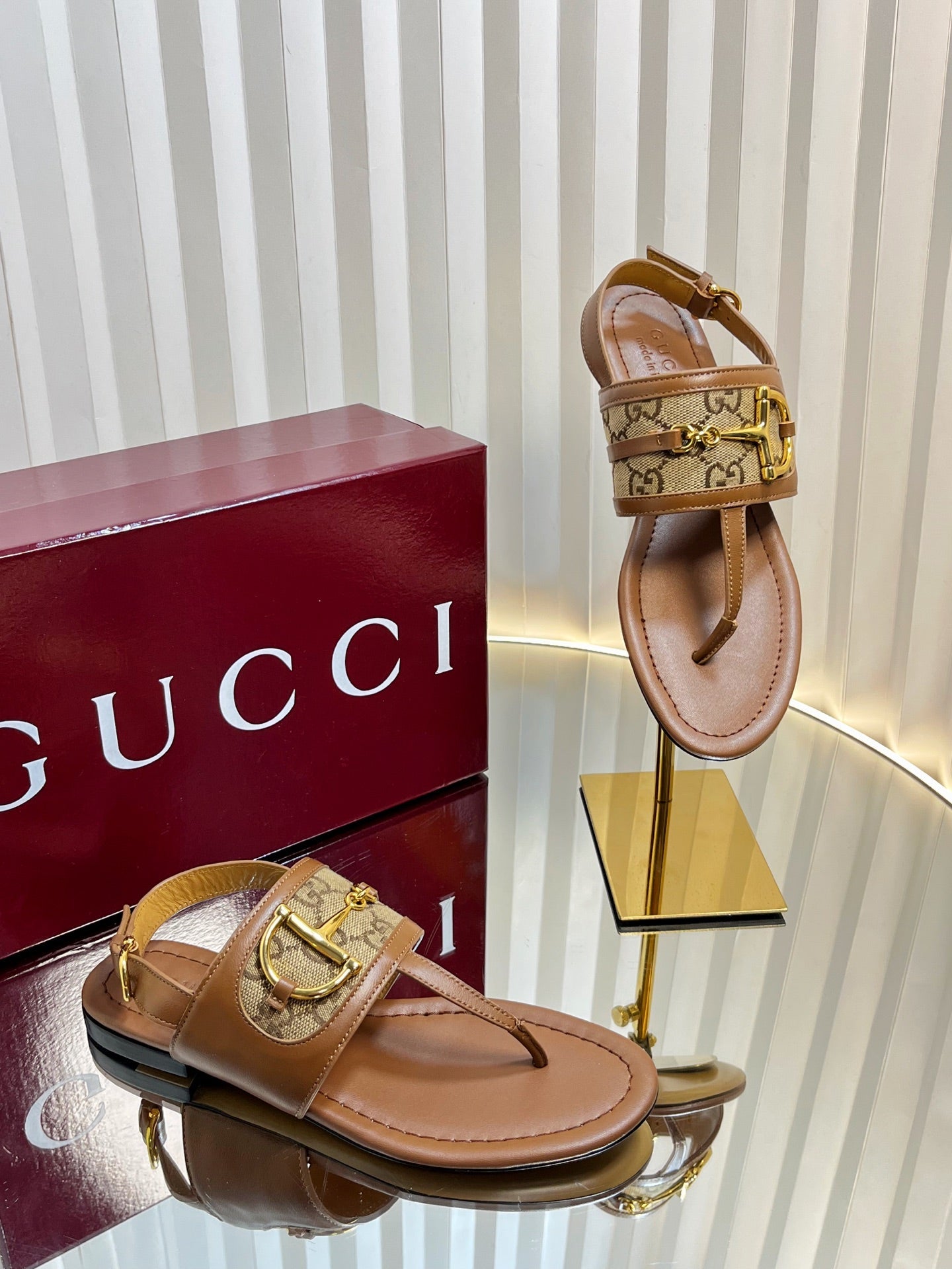 GC 25 Thong Sandal Brown Canvas 294682