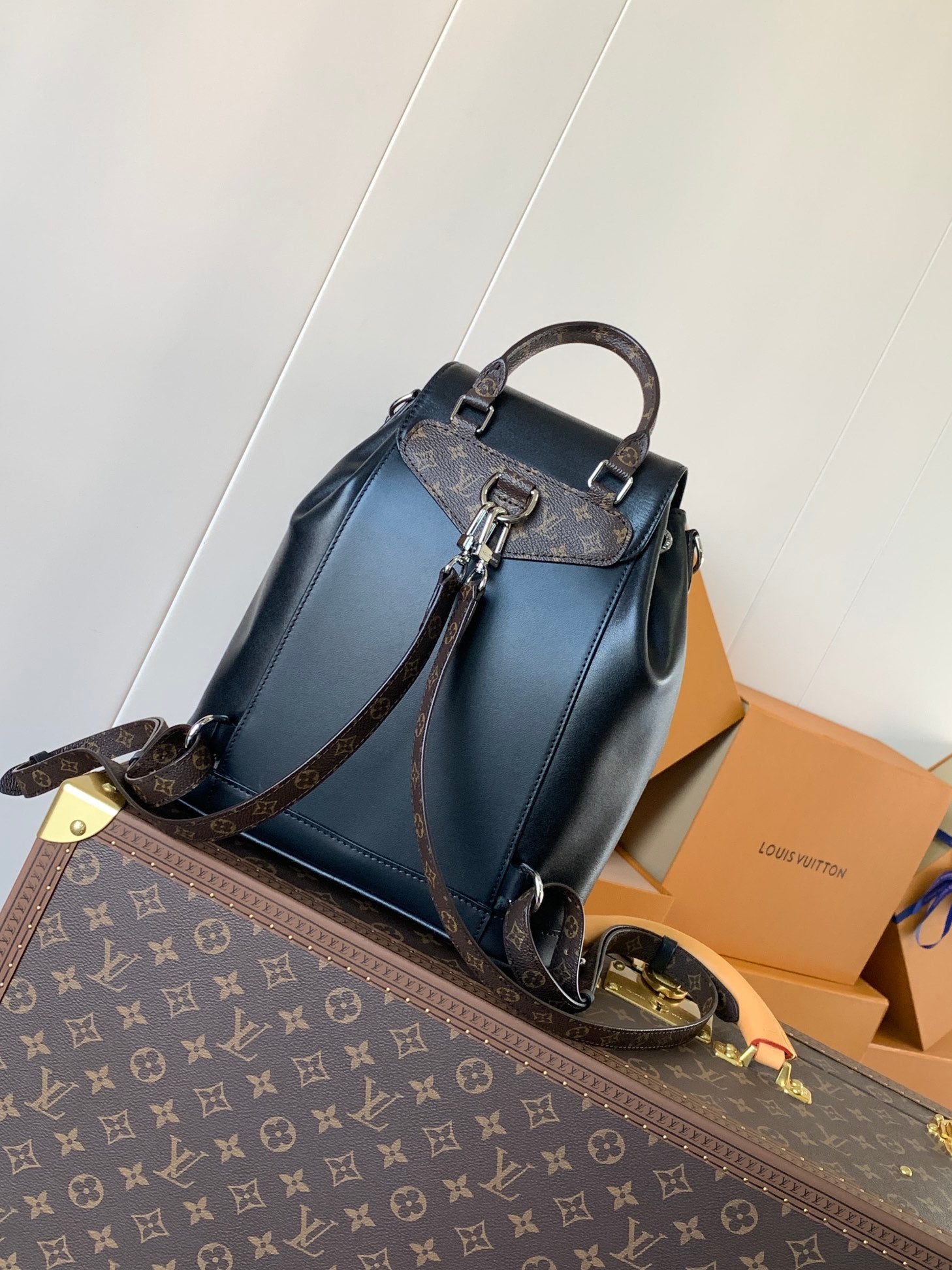 LV Montsouris Backpack Lambskin 241292