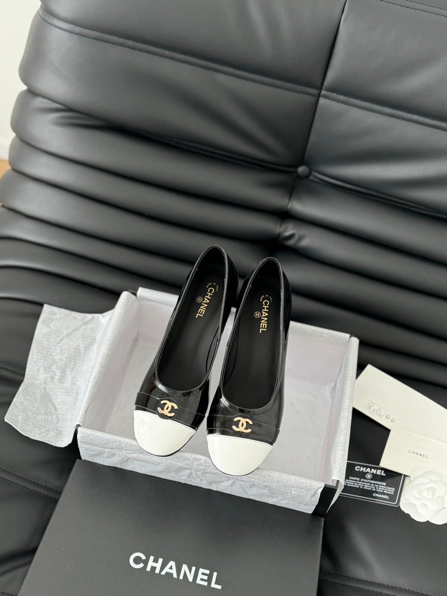CC High Heels Glossy Black White Lambskin