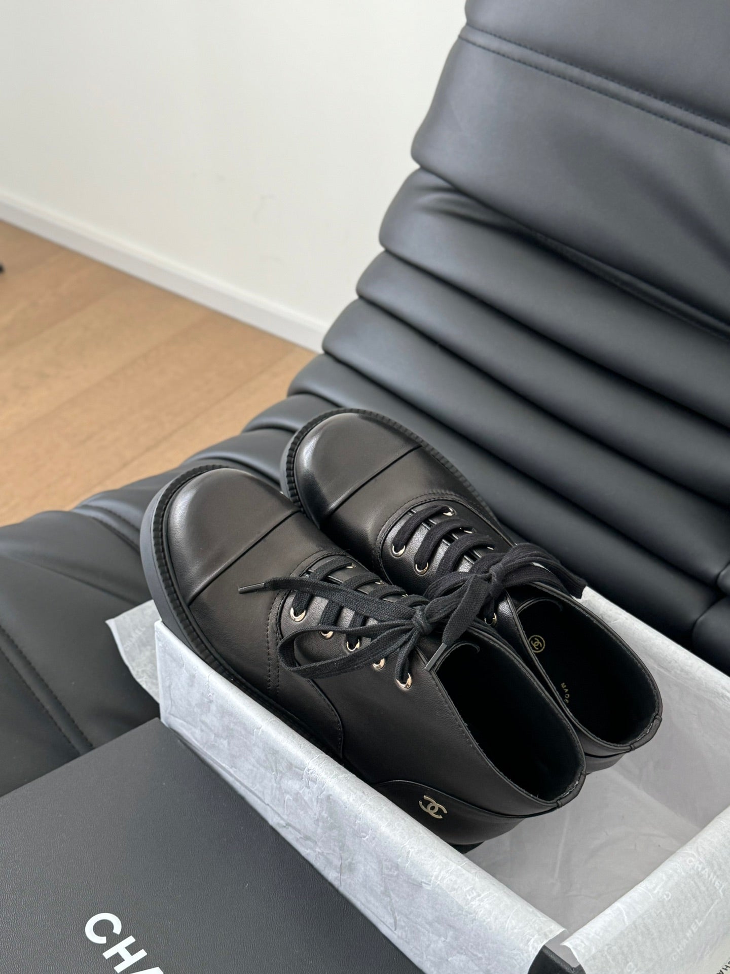 CC Ankle Boots Black Calfskin 937062