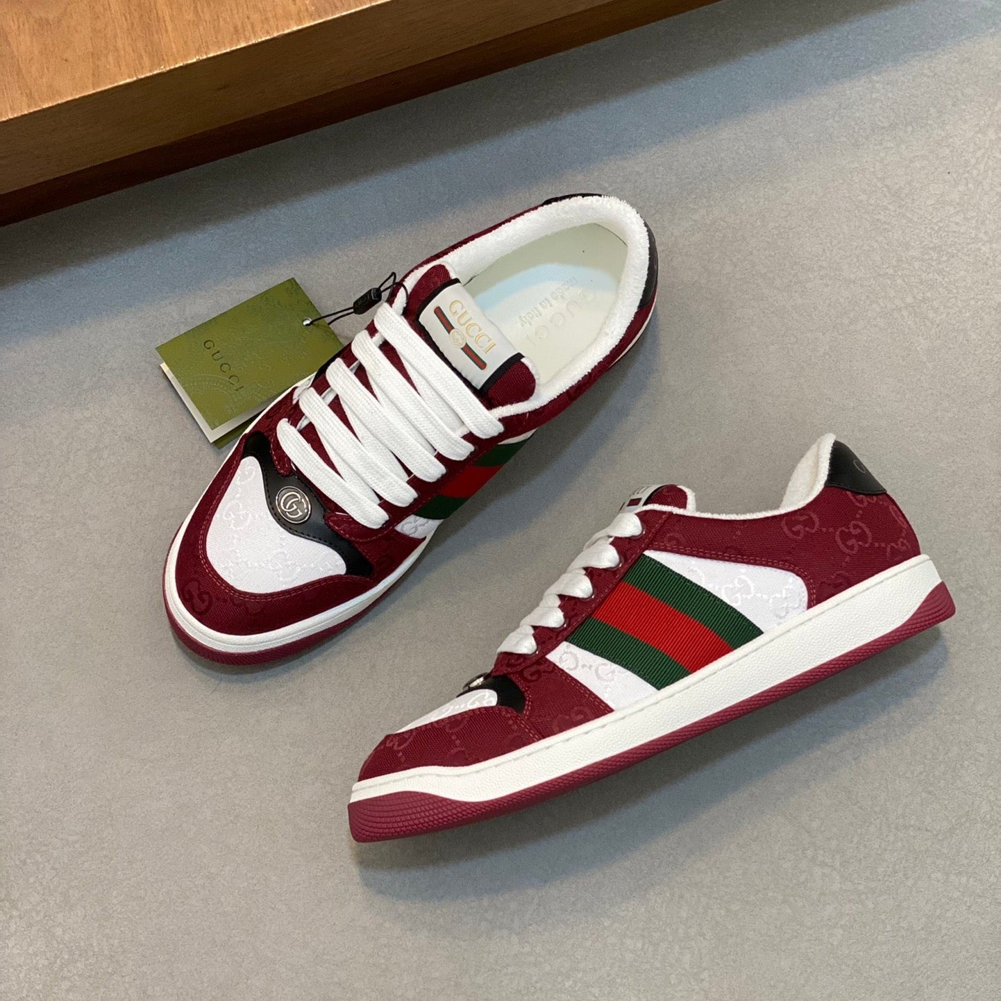 GG Men's Screener Sneaker Red White Canvas 534049