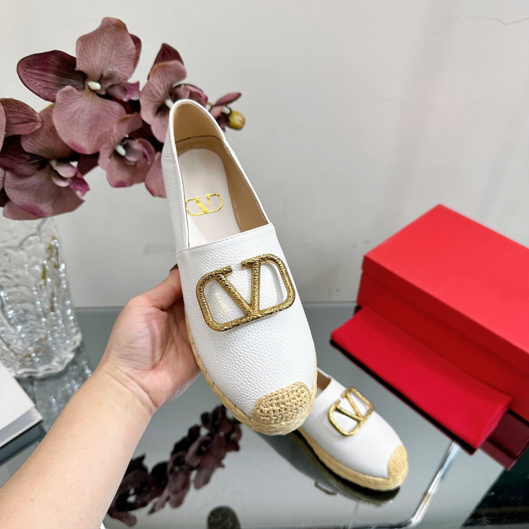 Vlogo Signature Loafer White Leather