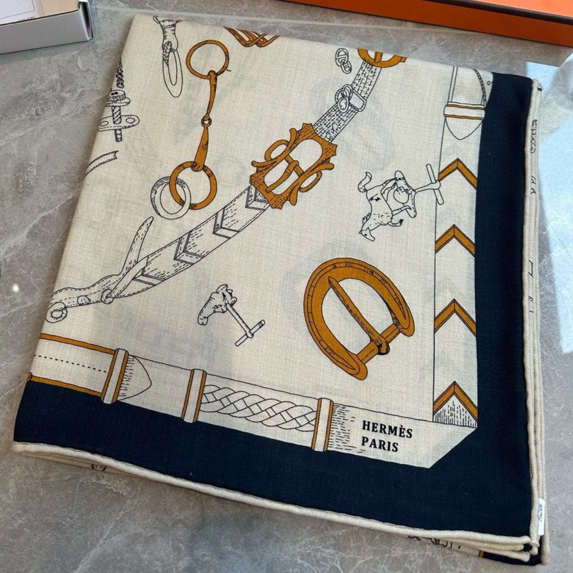 SCARF 140 CM COLORFUL 387903