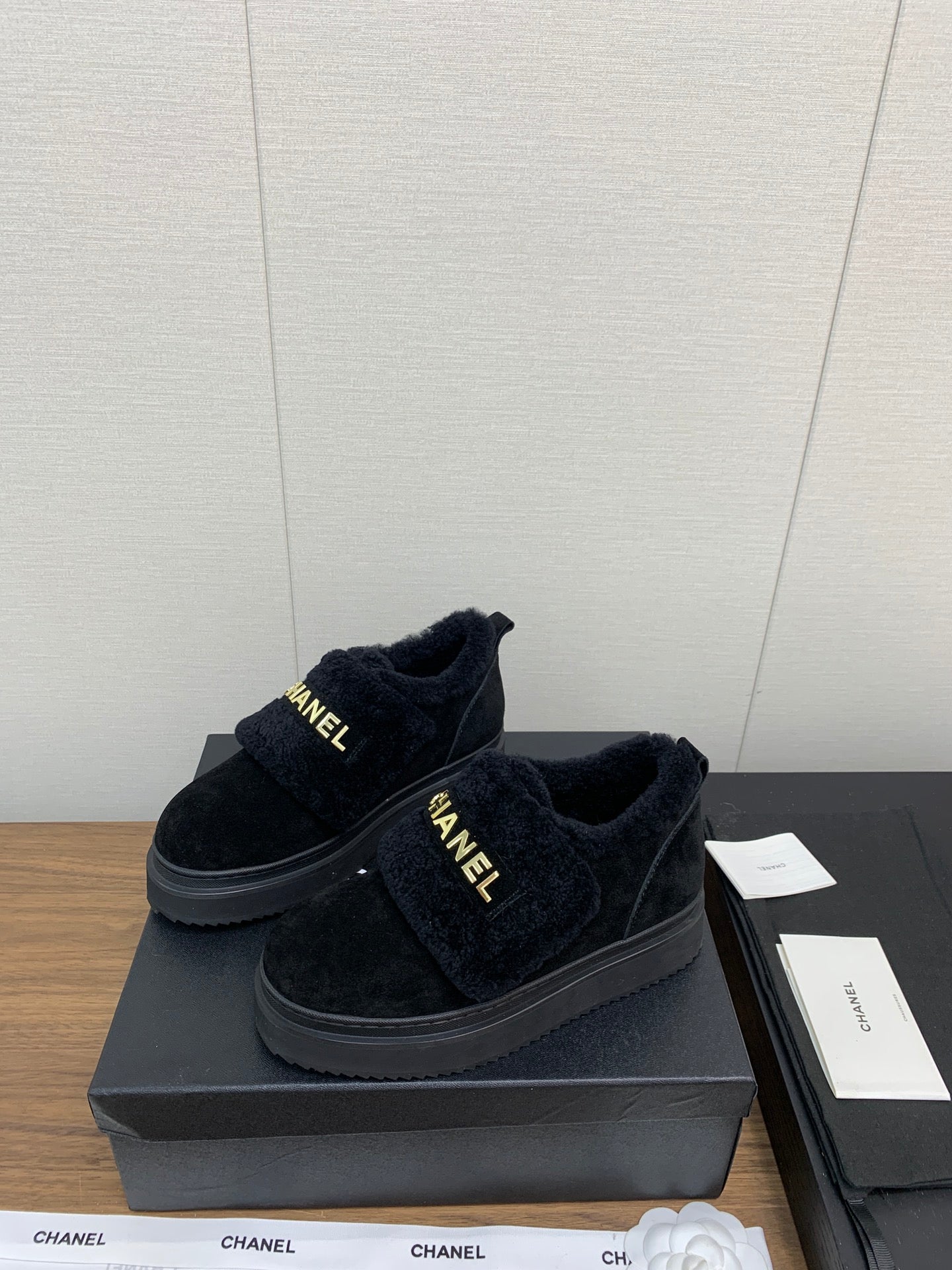 CC Ankle Boots Black Suede Wool