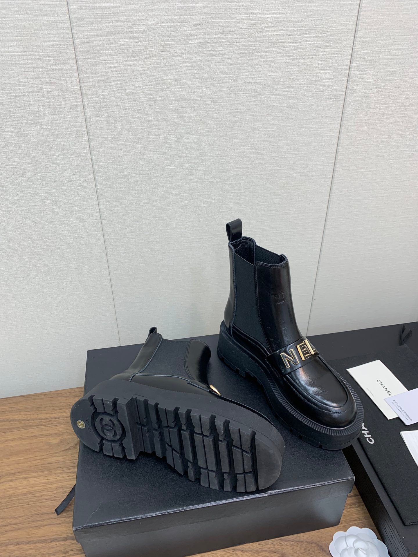 CC Short Boots Black Cowhide