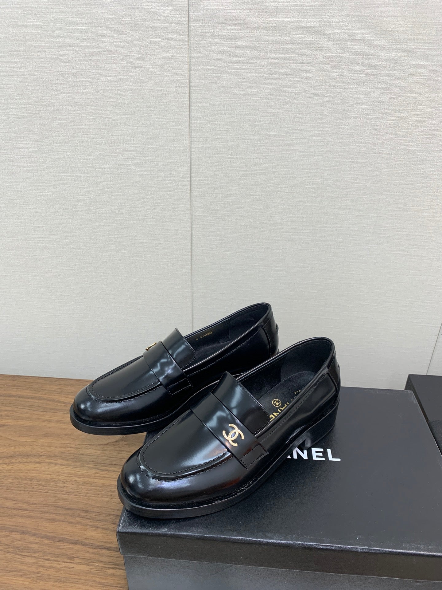CC Loafers 25mm Glossy Black Lambskin