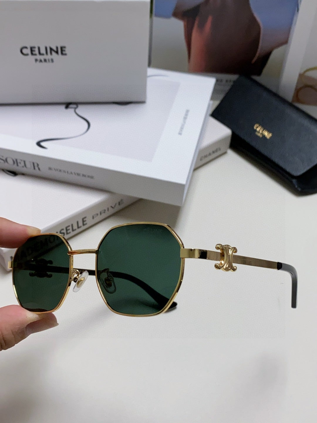 TRIOMPHE SUNGLASS 497821 IN GOLD METAL DARK TEAL LENSES