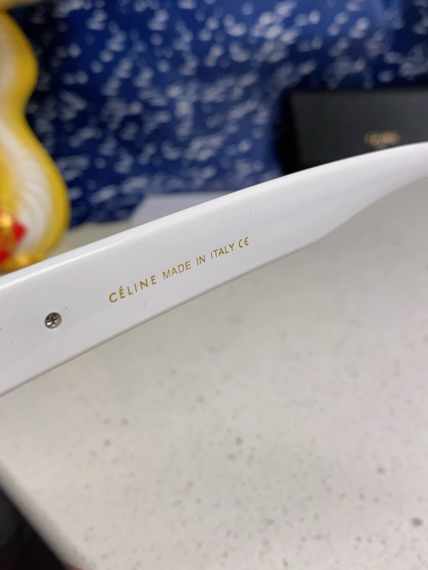 TRIOMPHE SUNGLASS 566216 IN BLACK AND WHITE ACETATE