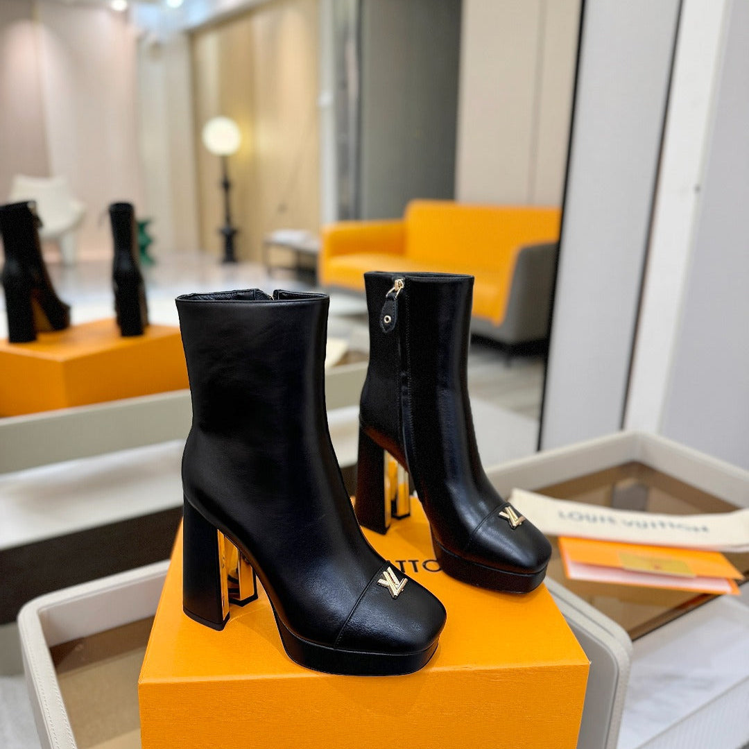 LV Ankle Boots 110 Black Sheepskin 573725