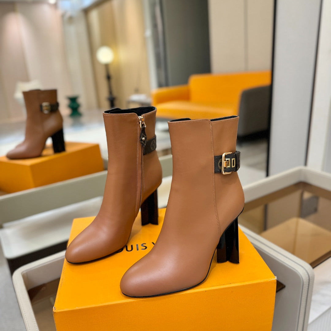 LV 25 Runway Ankle Boots 100 Light Brown Calfskin Mix Belt  573870