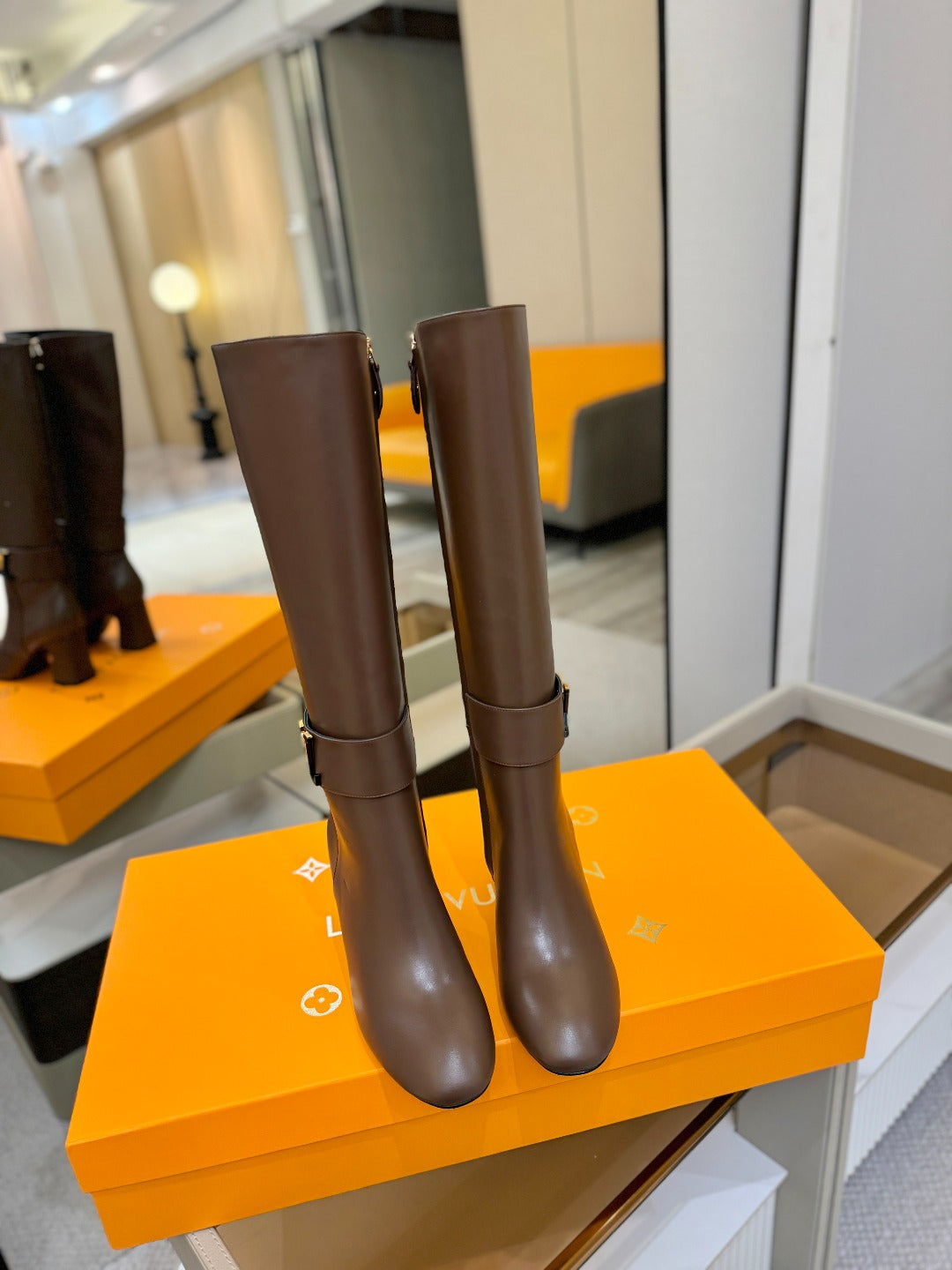 LV 25 Long Boots 75 Brown Sheepskin 573741