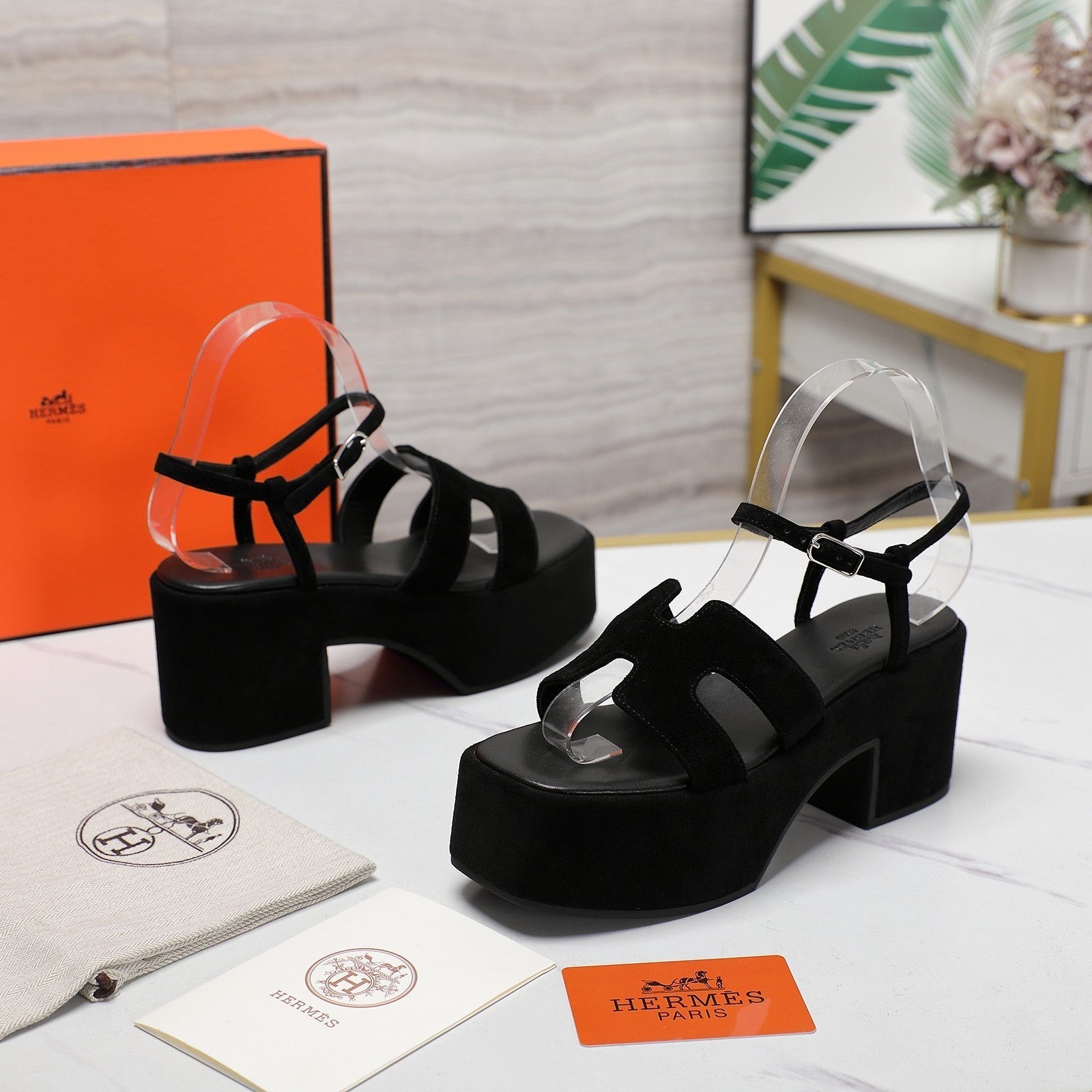 HM Jam 70 sandal In Black Velvet 120319