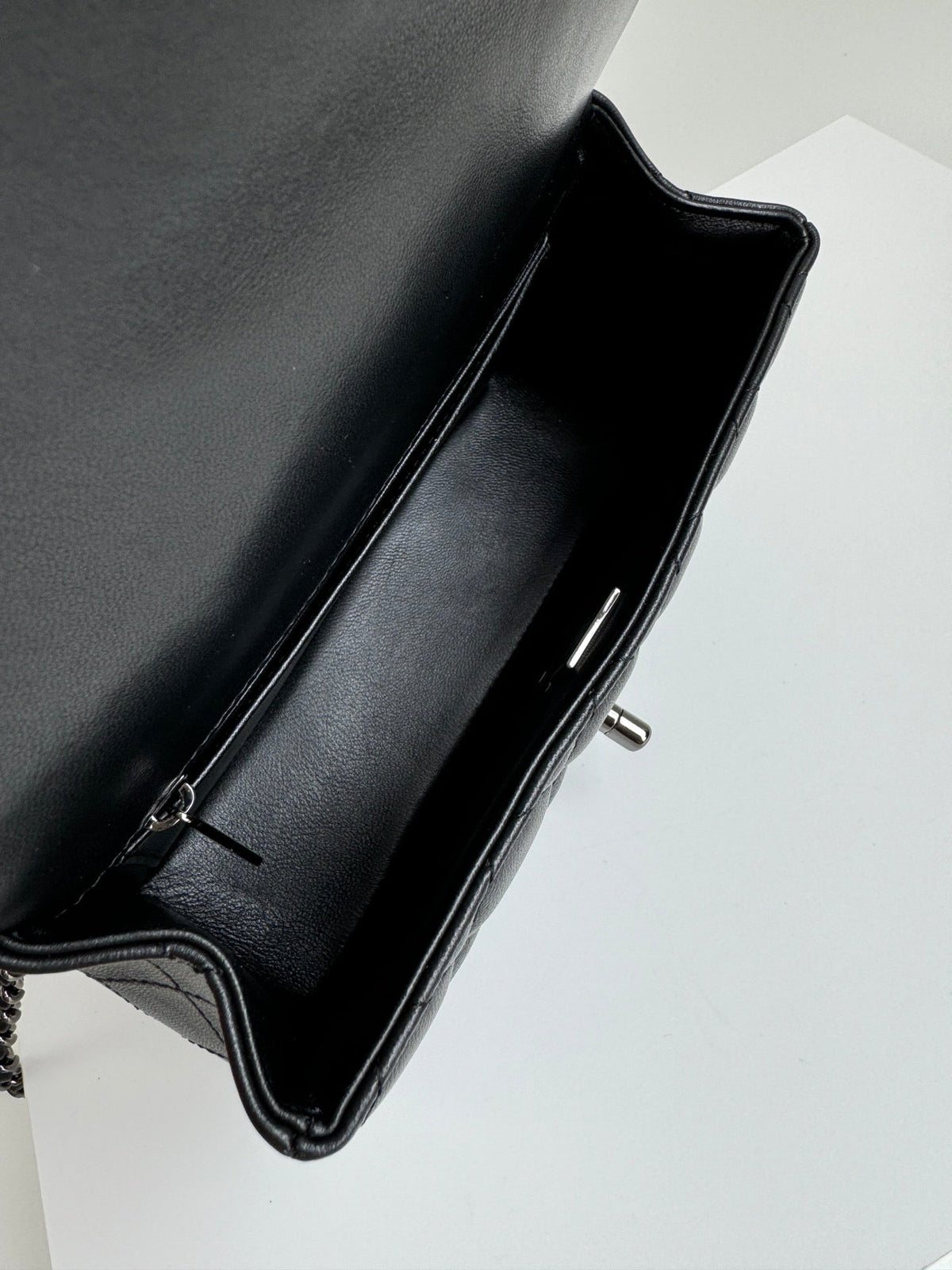 24c mini flap bag 20cm with top handle all black calfskin