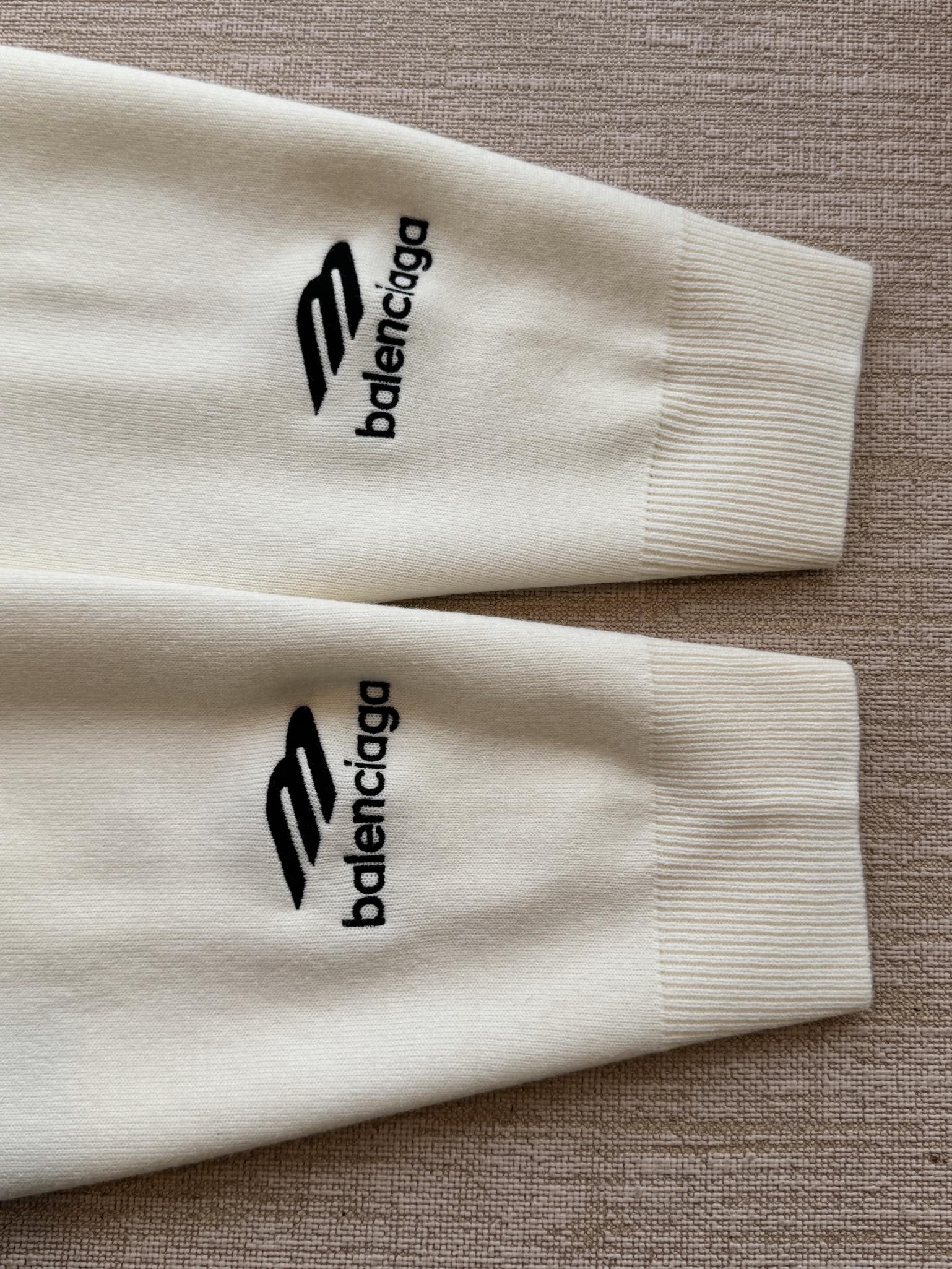Balenciaga 25 Sweater White Wool 0016
