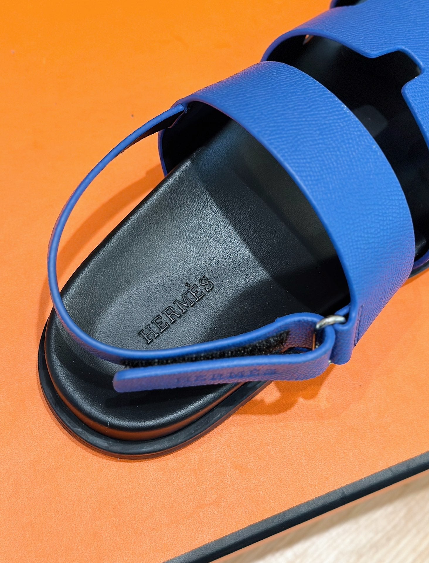 HM GENIUS SANDAL COBALT CALFSKIN