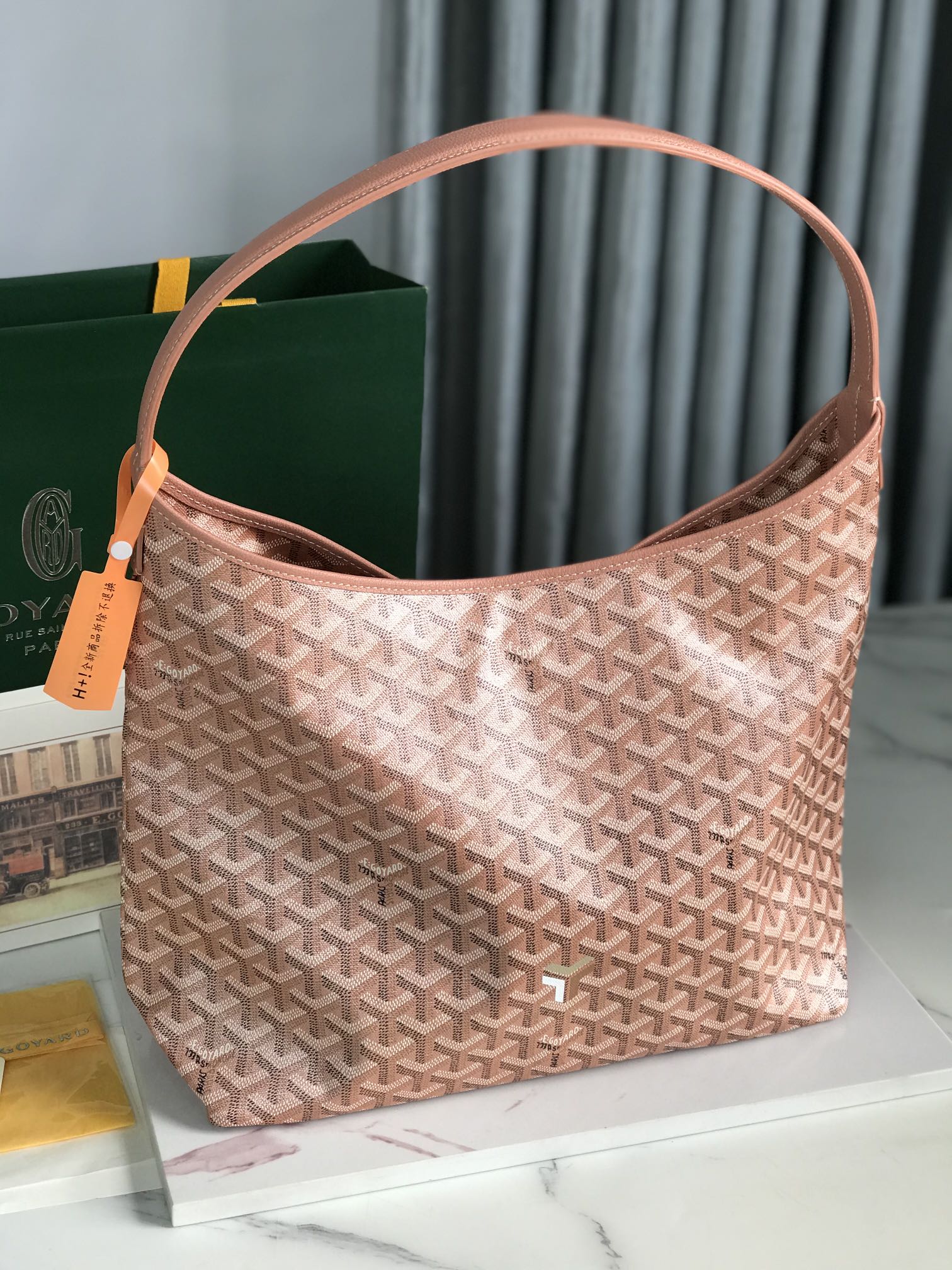 HOBO BOHÃˆME 42 IN MANHATTAN PINK GOYARDINE CANVAS AND LAMBSKIN
