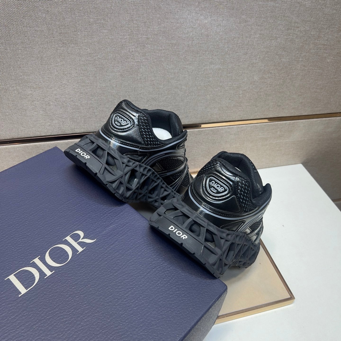 CD 25 B35 Sneaker Black Mesh Rubber 649670