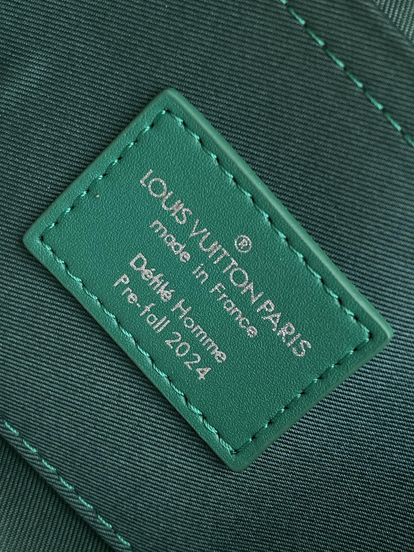 LV Soul Trunk handbag 19cm Green mix White Canvas Leather 252098