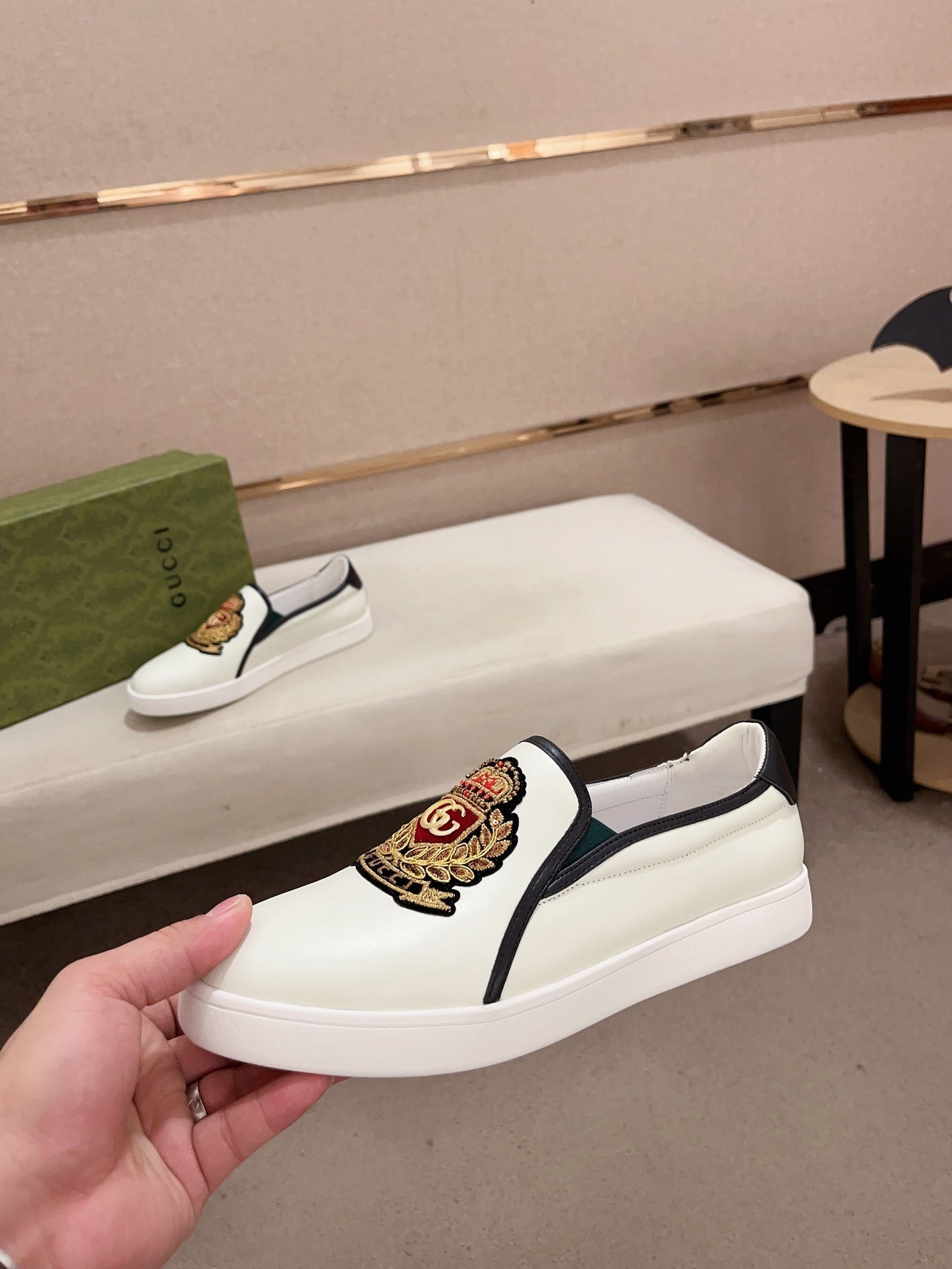 GG Men's Slip on Loafer White Cowhide 533938