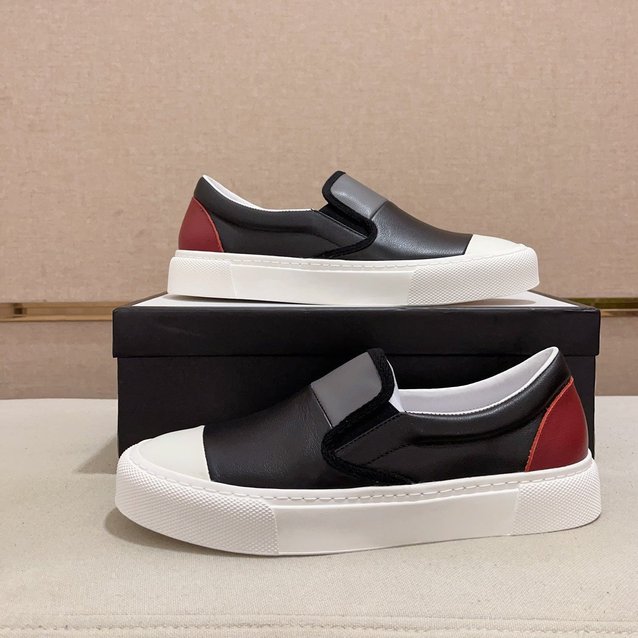 GG Men's Slip on Multicolor Cowhide 466756