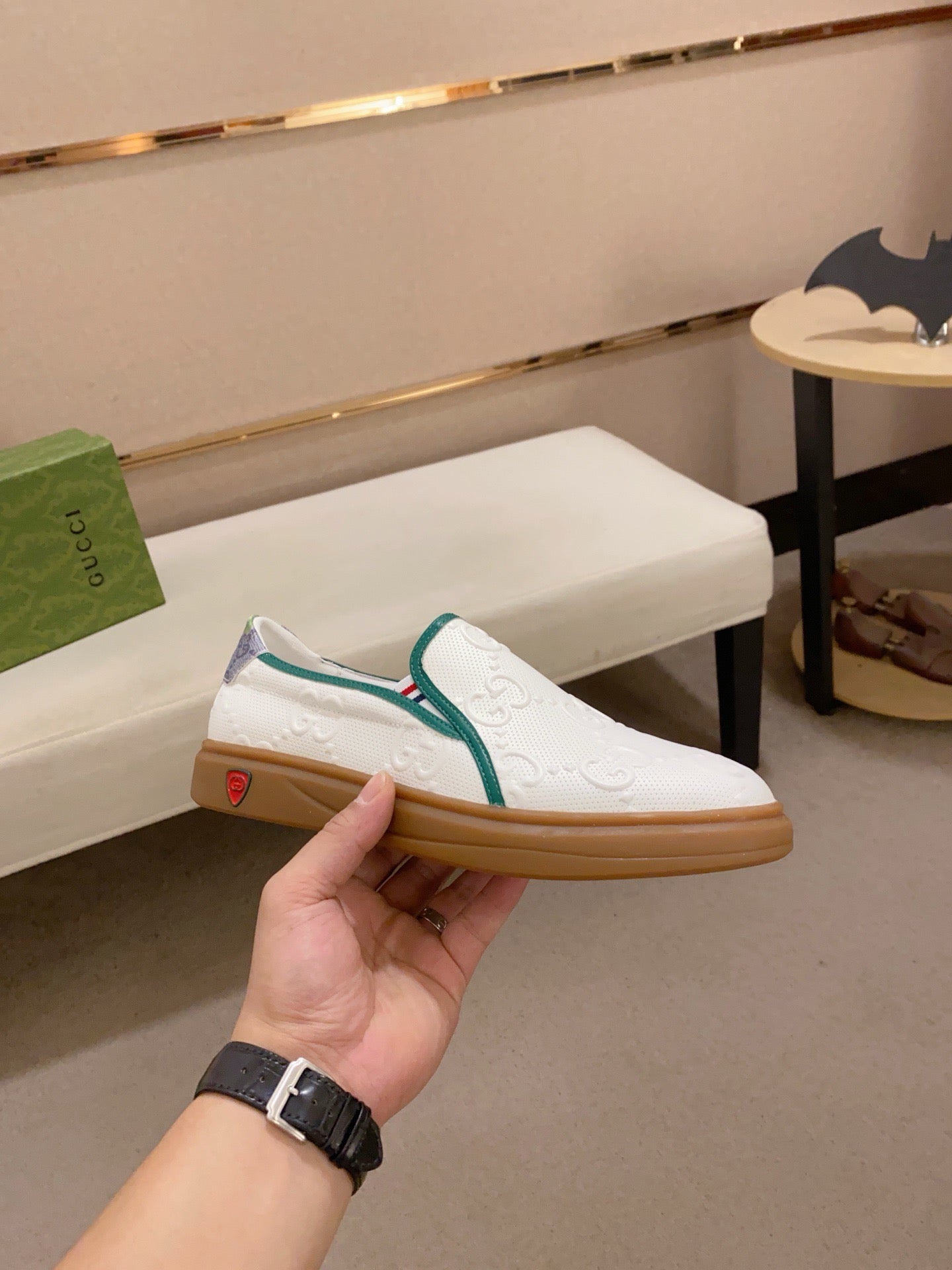 GG Men's Slip on Loafer White Embossed Cowhide 533952