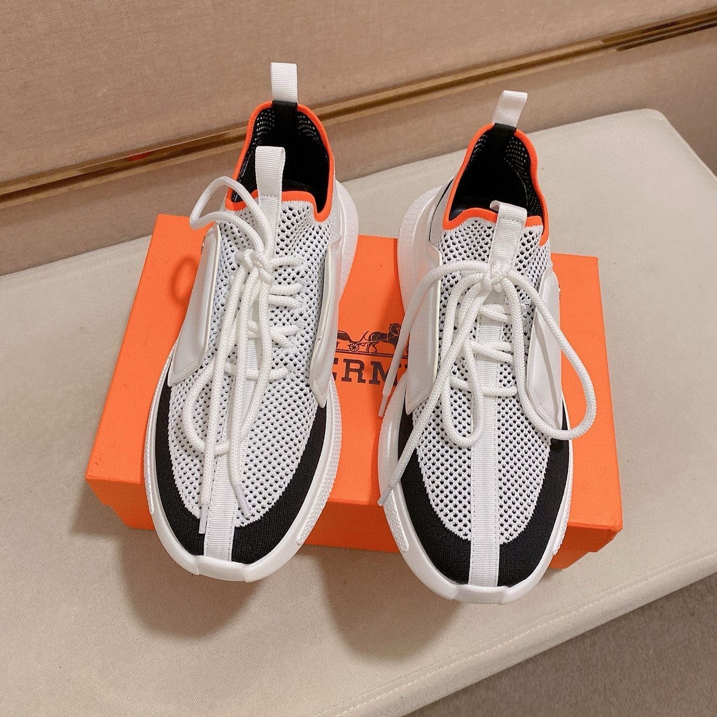 HM Men's Expert Sneaker White Flyknit With Leather 573339