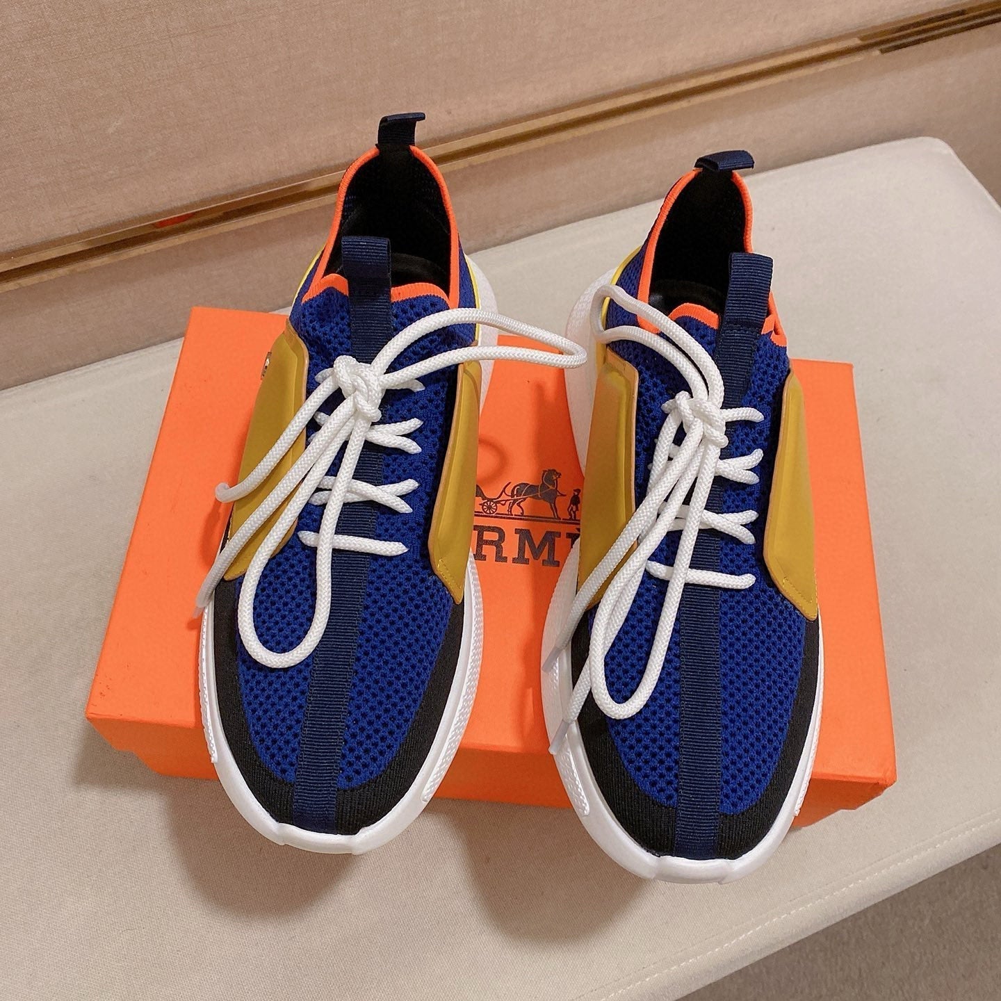 HM Men's Expert Sneaker Blue Yellow Flyknit With Leather