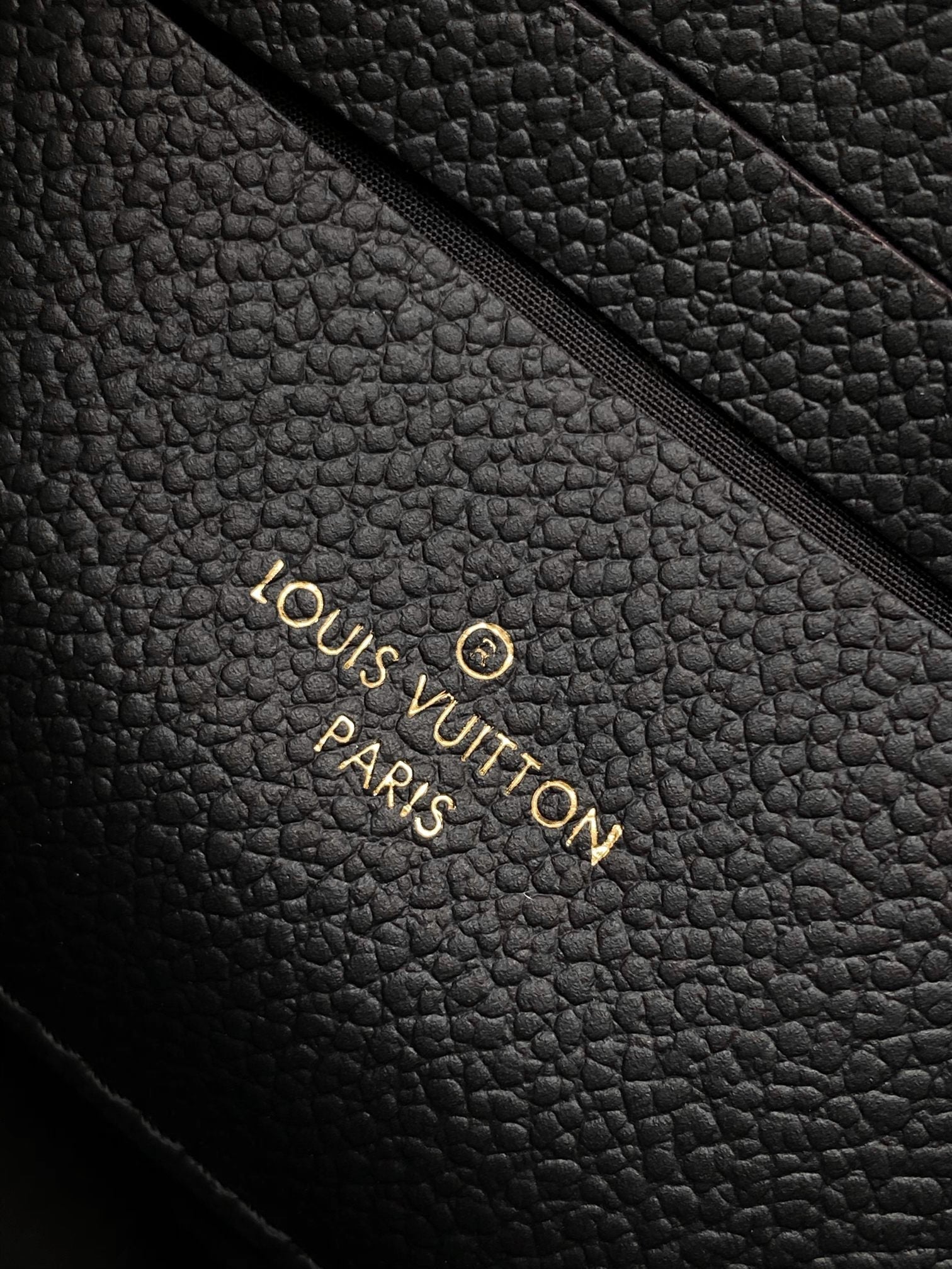 LV Nano Madeleine bag 21cm Black Cowhide 252075