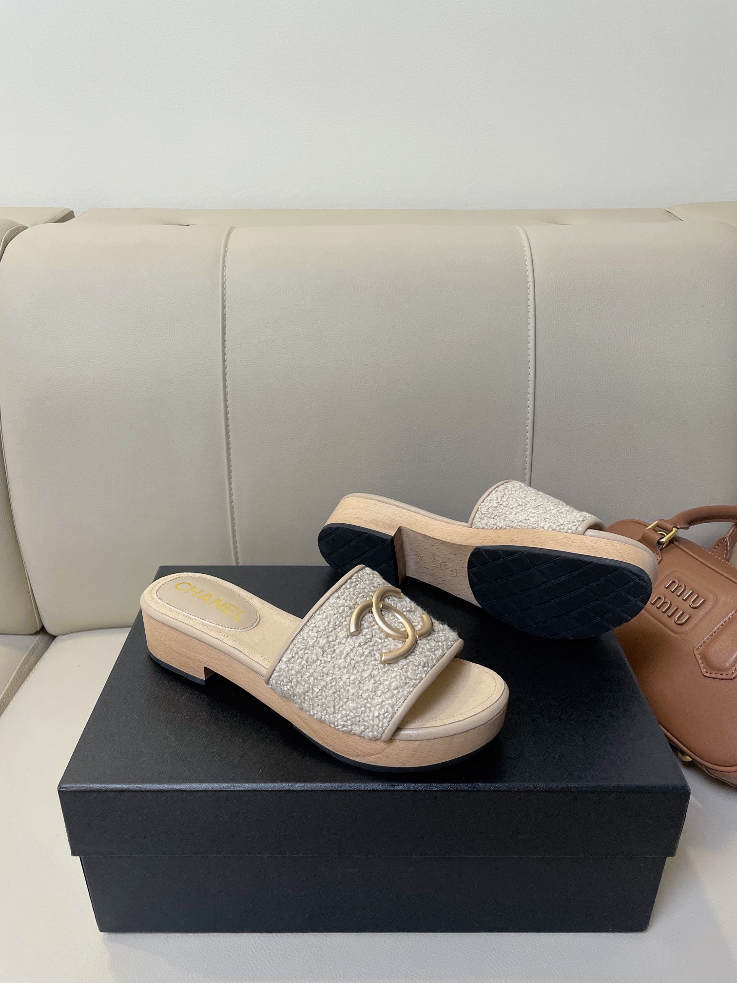 cc mule sandal 45 grey tweed beige calfskin