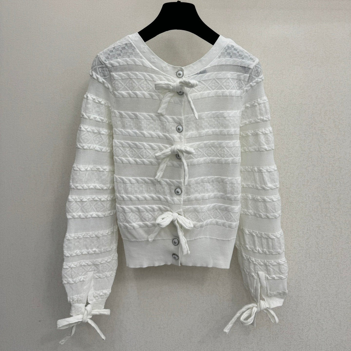 Chanel 2026 Cardigan Embellished With Bow White Wool 424712