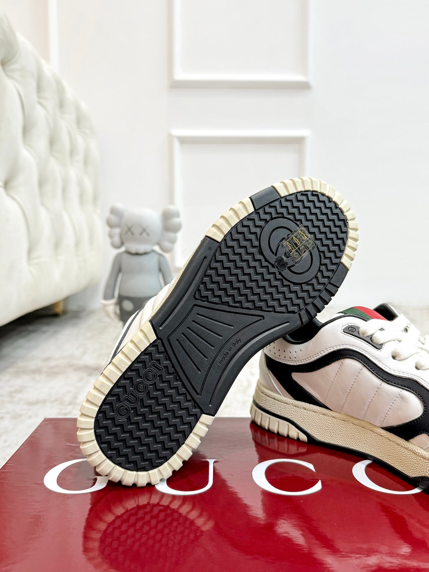 GG Men's Re-Web Sneaker White Black Calfskin 534247