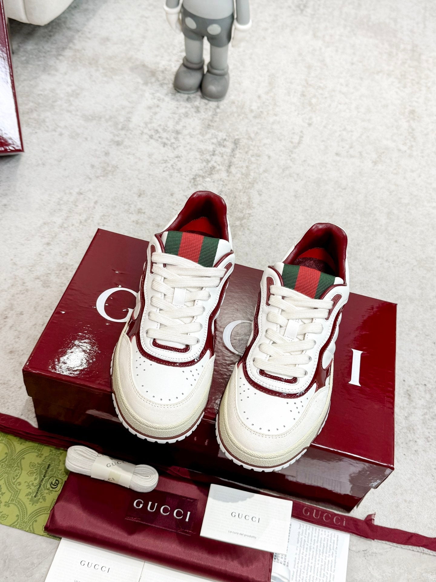 GG Men's Re-Web Sneaker White Red Calfskin 534248